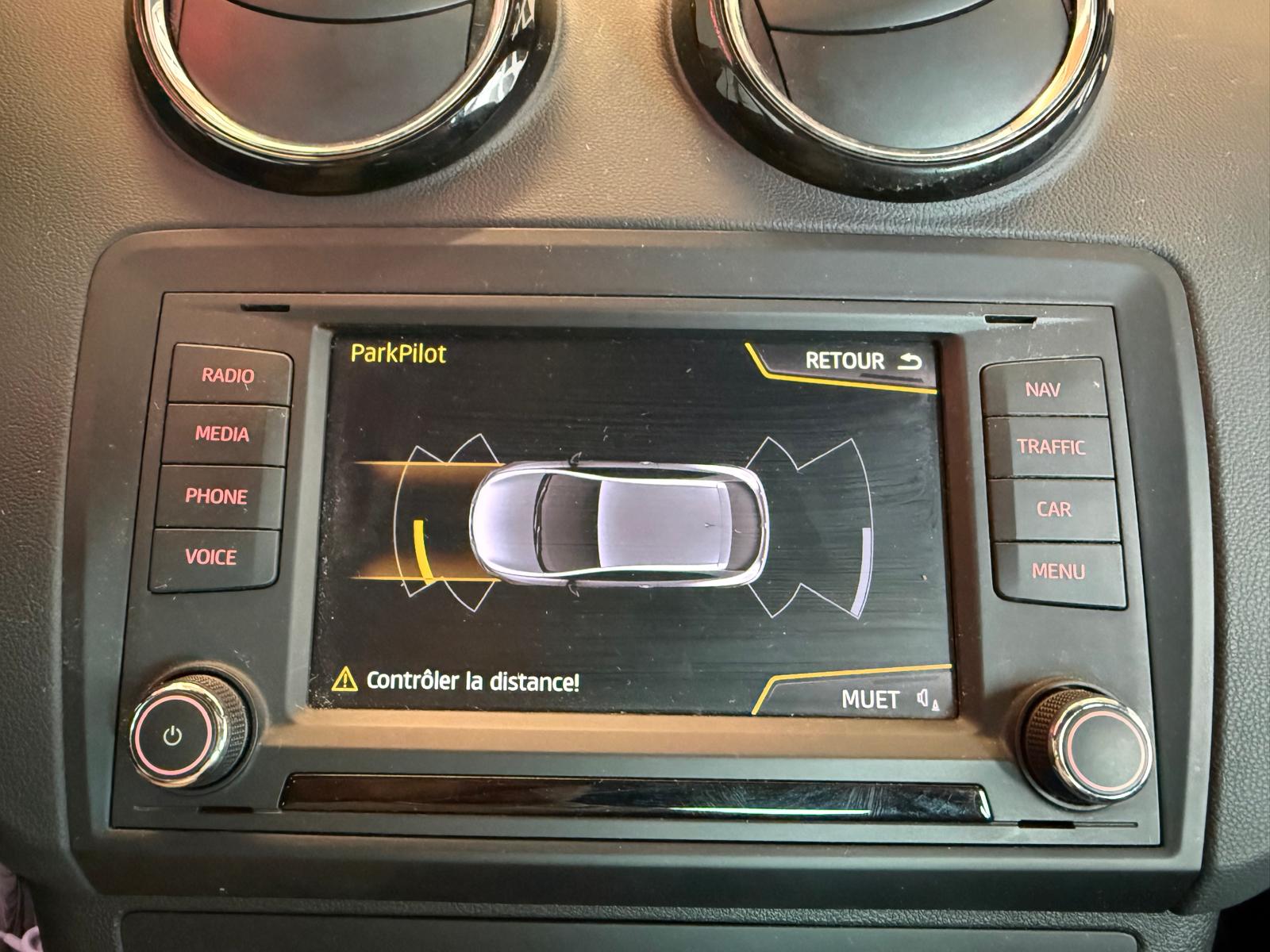 SEAT Ibiza SC 1.8 TSI Cupra *carplay*-image-22