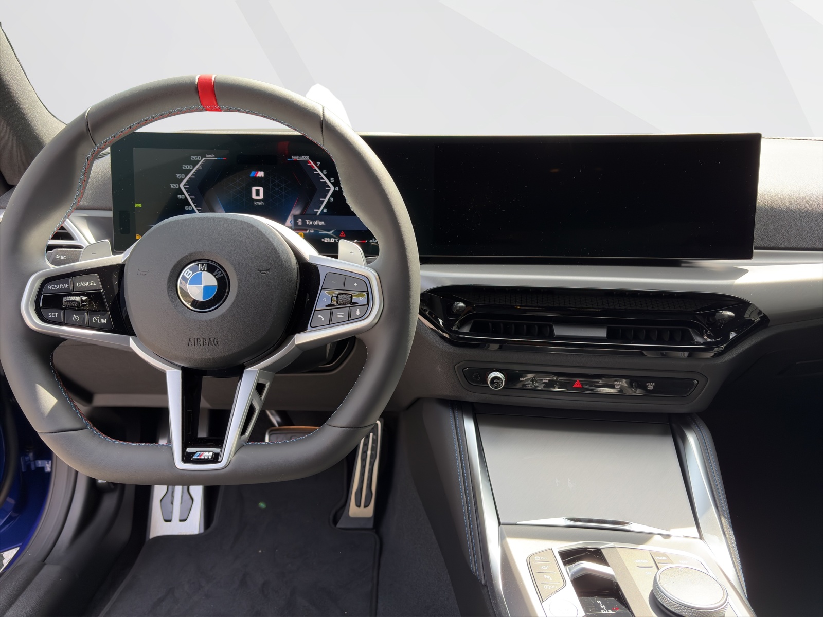BMW M240i xDrive Coupé-image-10