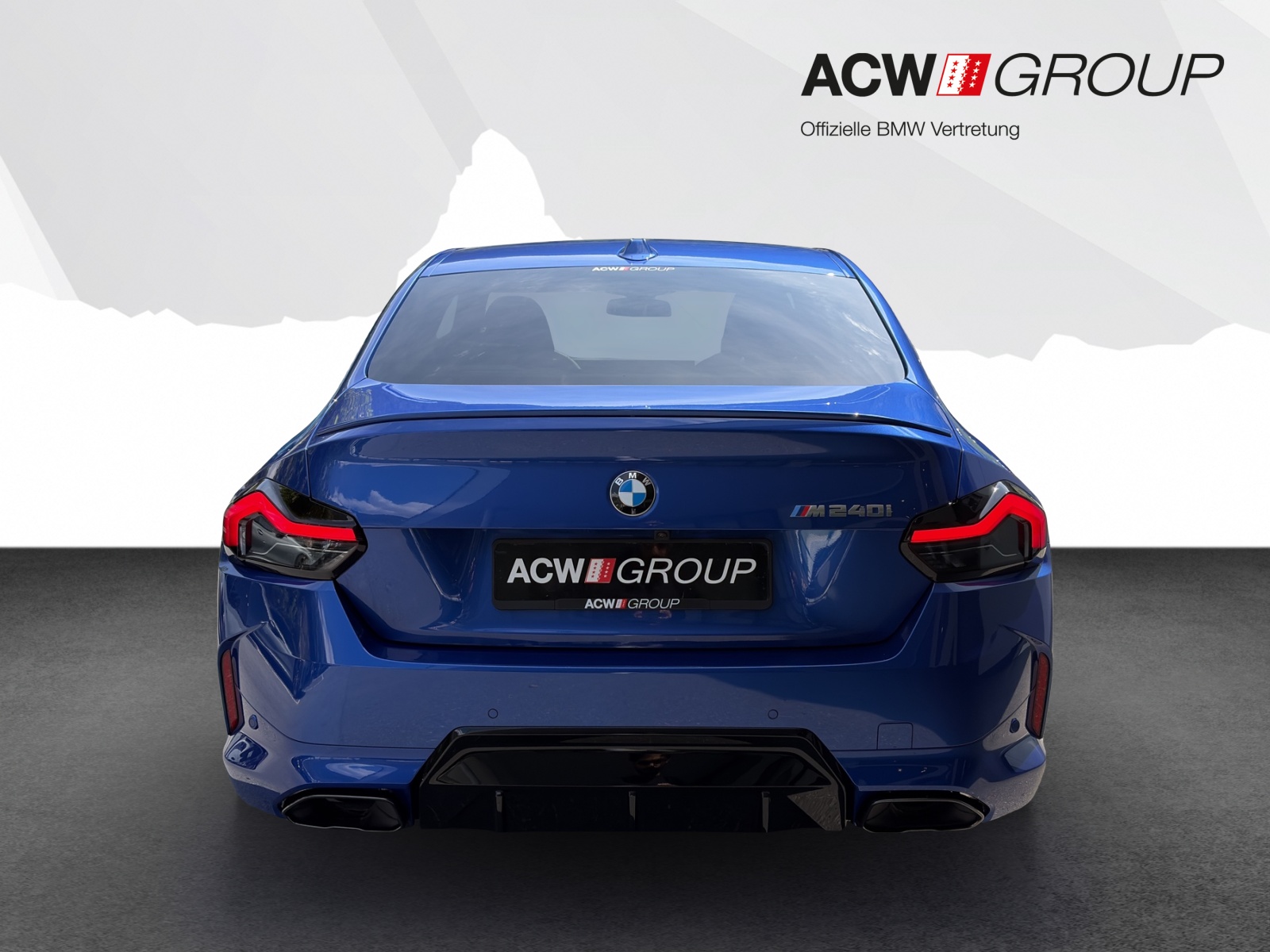 BMW M240i xDrive Coupé-showroom-element-3