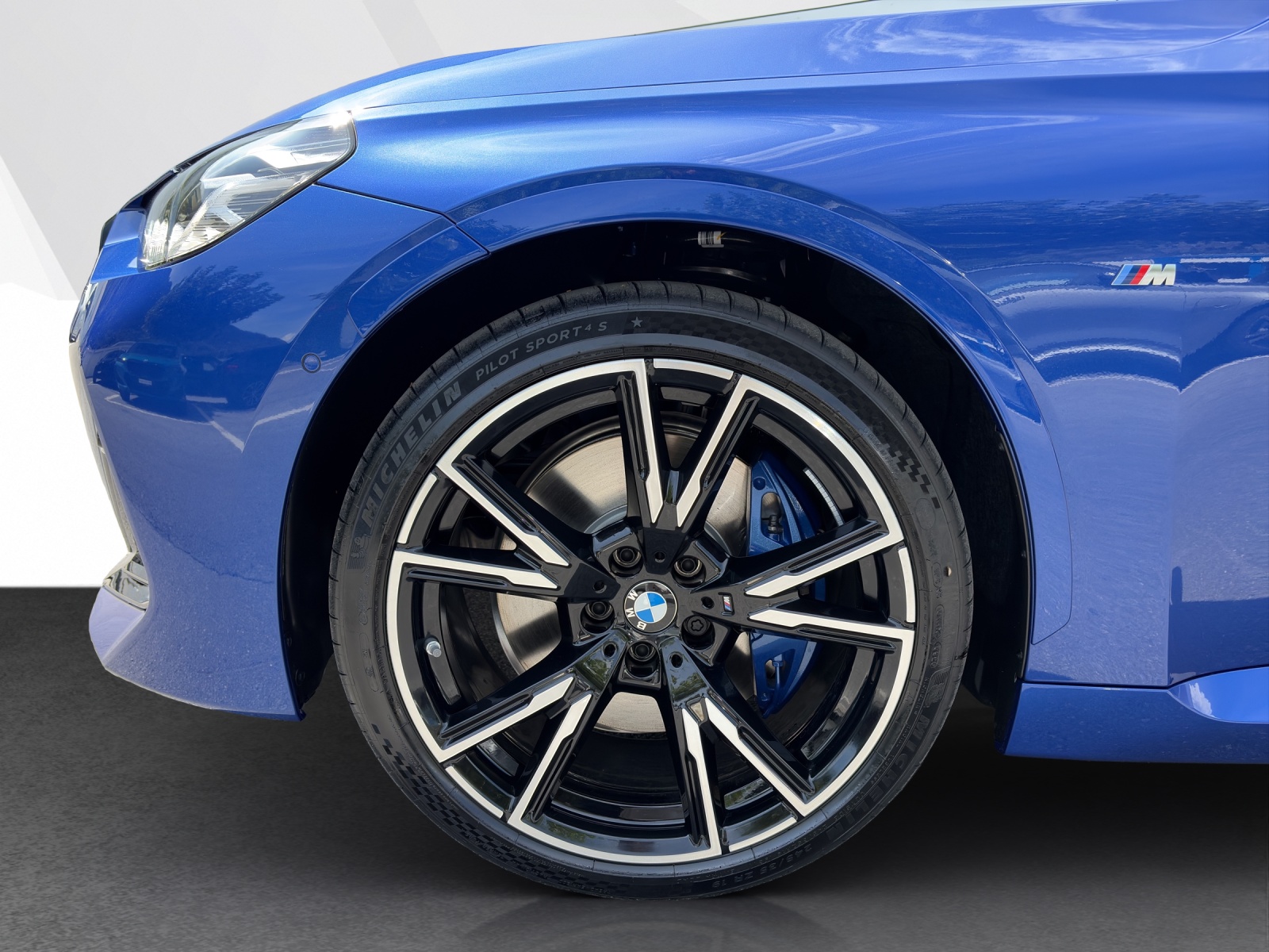 BMW M240i xDrive Coupé-image-20
