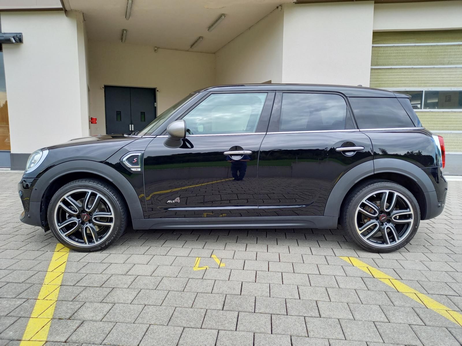 MINI Countryman Cooper S ALL4 Steptronic-image-2