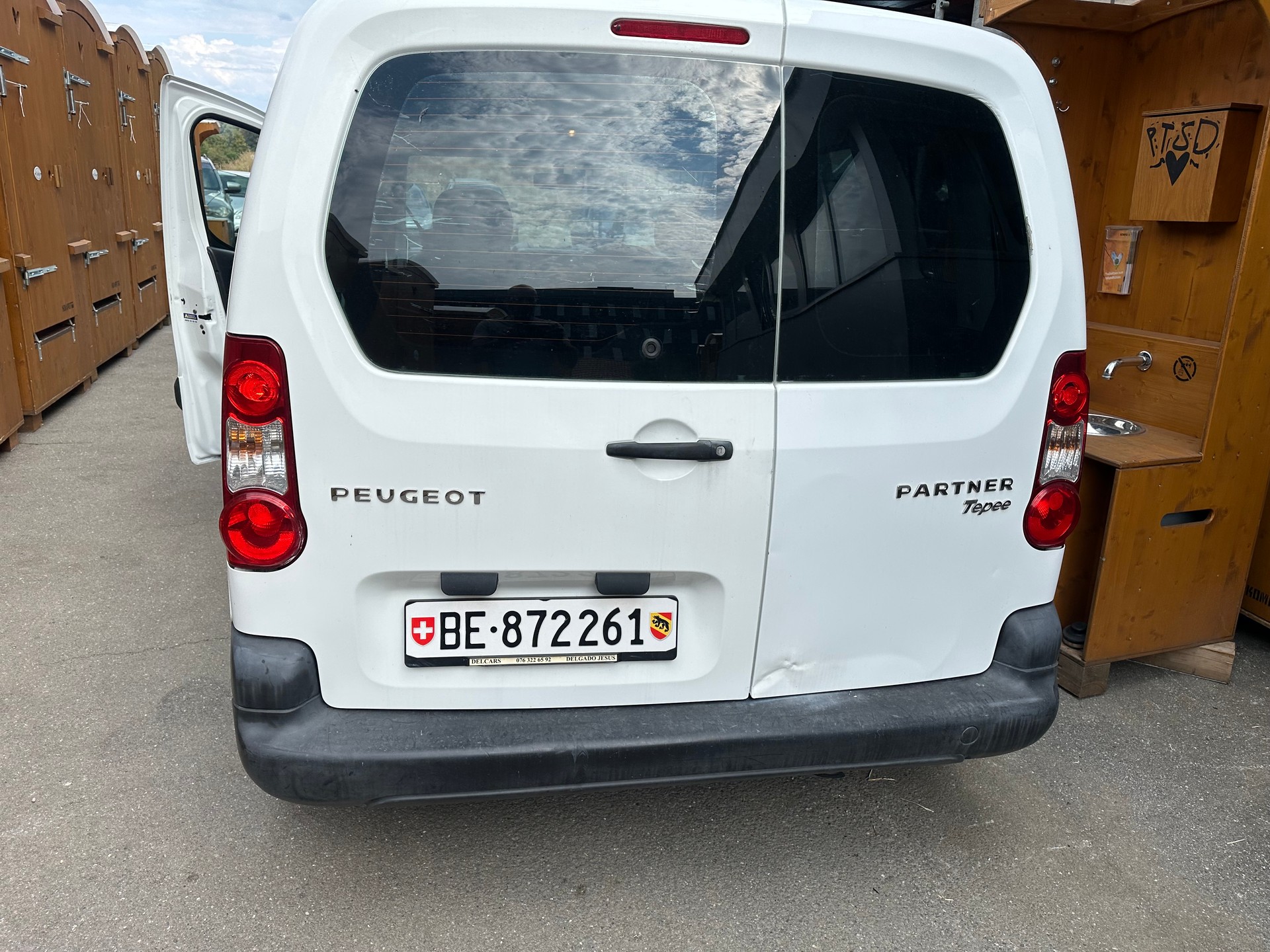 PEUGEOT Partner 1.6 Urban-image-4