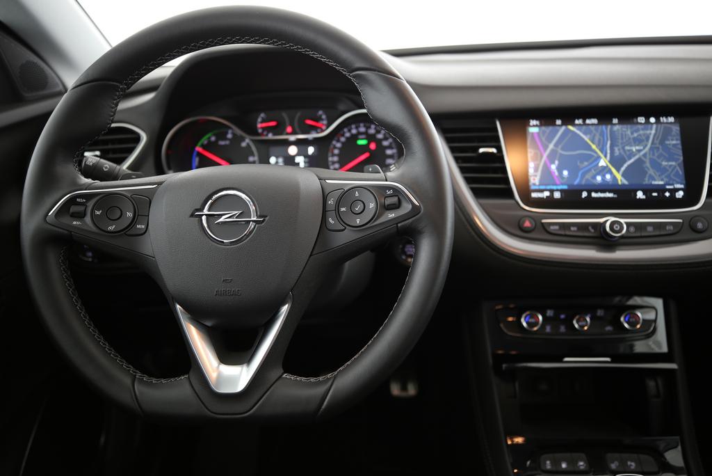 OPEL Grandland X 1.6 T PHEV Excellence-image-5