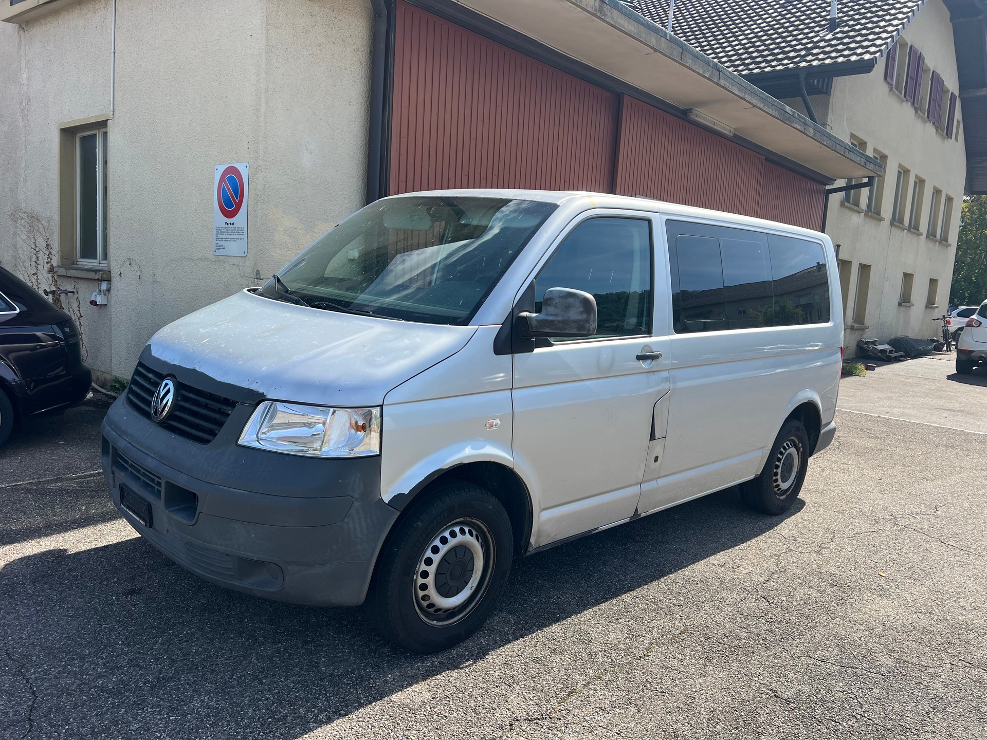 VW T5 Caravelle Comfort 2.5TDI PD 4M-image-1