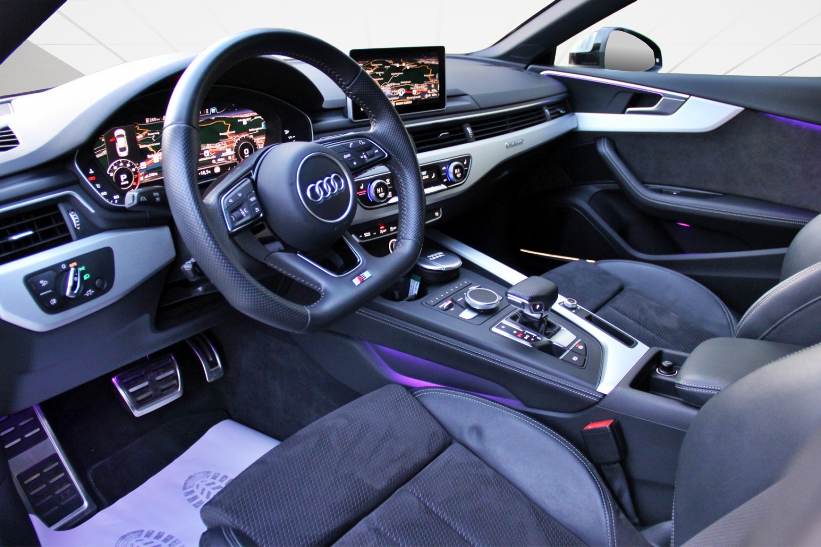 AUDI A5 Sportback 2.0 TFSI Sport quattro S-tronic-image-8