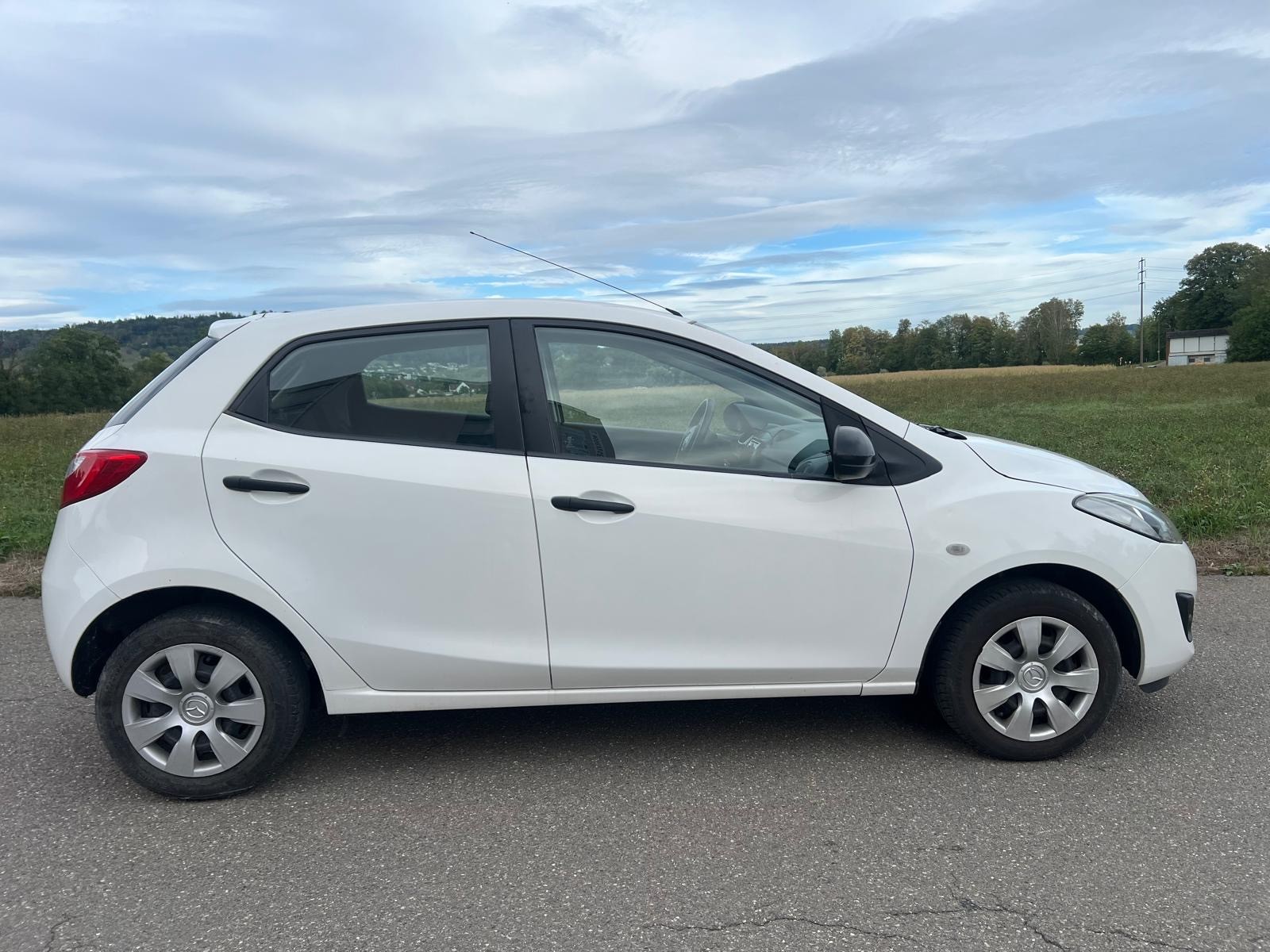 MAZDA 2 1.3i 16V Confort Mit frisch MFK 26.08.2026-image-3