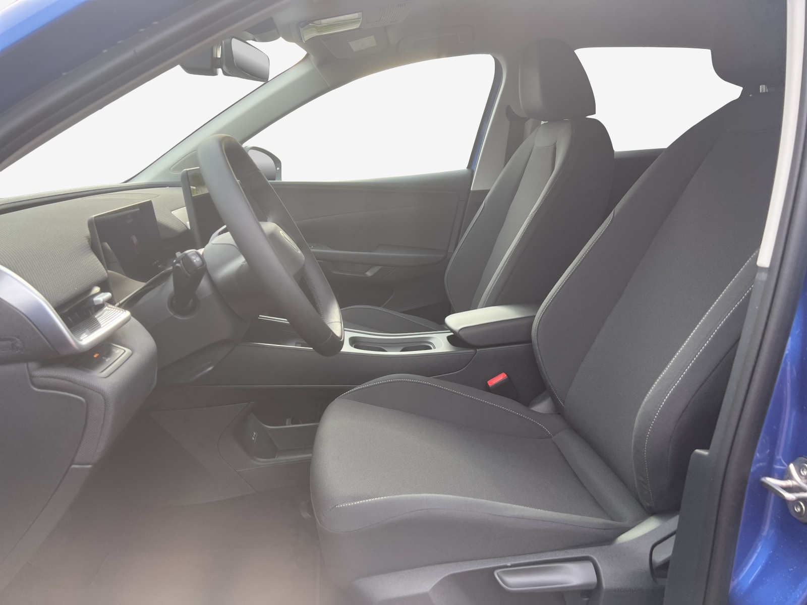 VW ID.Polo 52 kWh Life Edition One-image-7