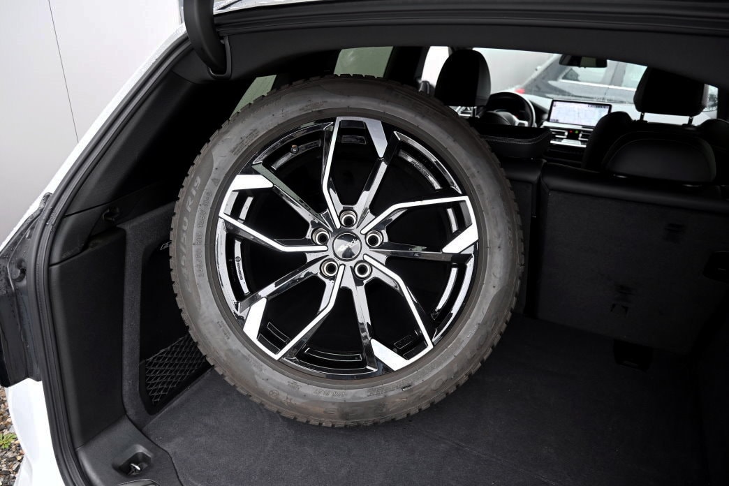 BMW iX3 Inspiring-image-15