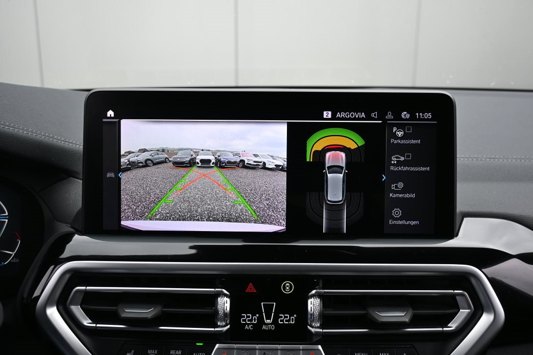 BMW iX3 Inspiring-image-12
