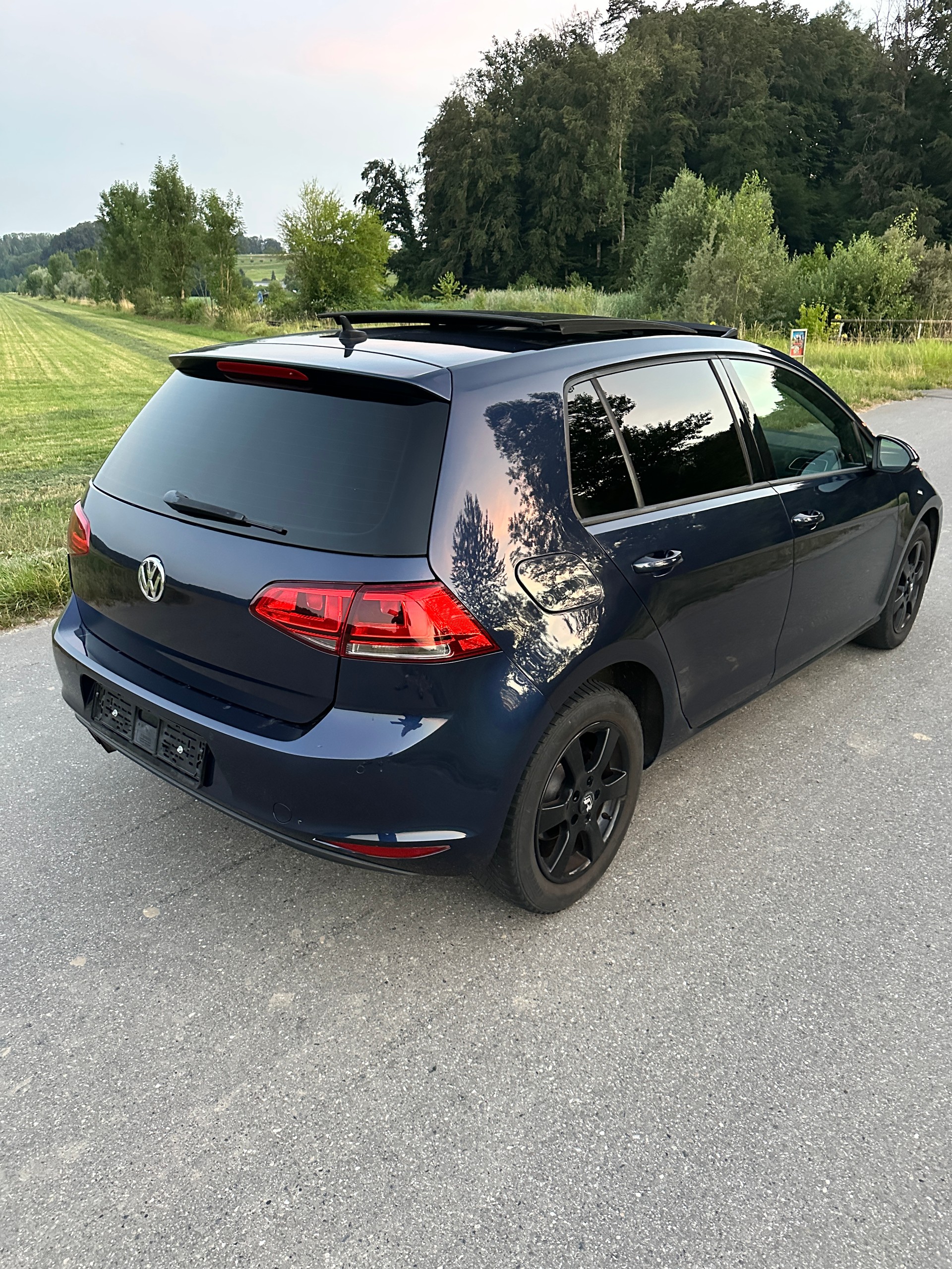 VW 2.0 TDI Highline 4m-image-3