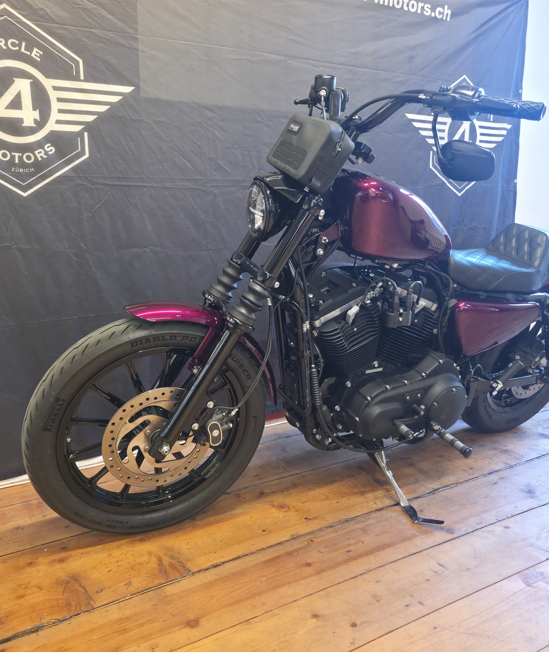 HARLEY-DAVIDSON XL 883 N Sportster Iron ABS-image-8