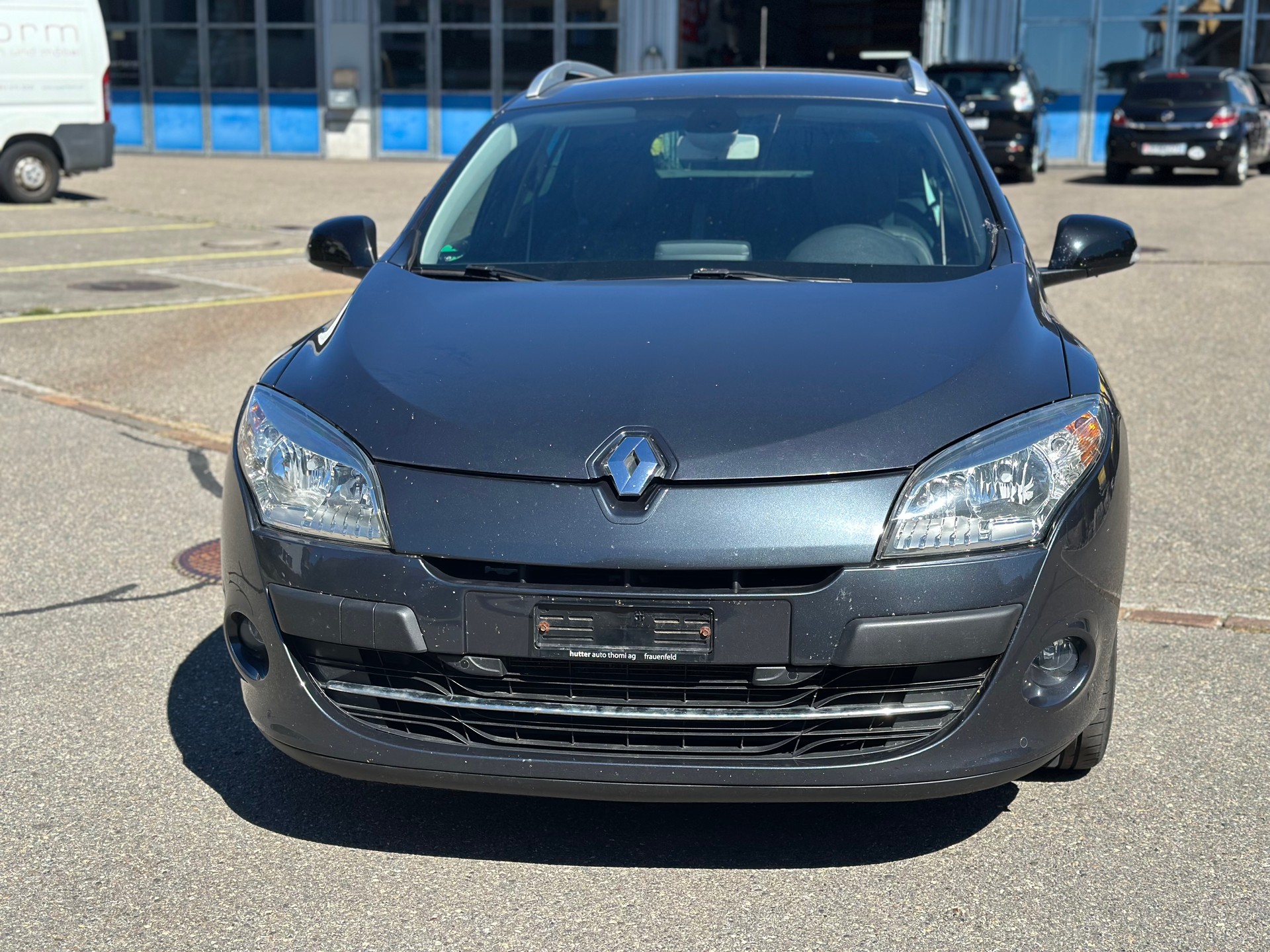RENAULT Mégane Grandtour 1.5 dCi Dynamique EDC-image-2