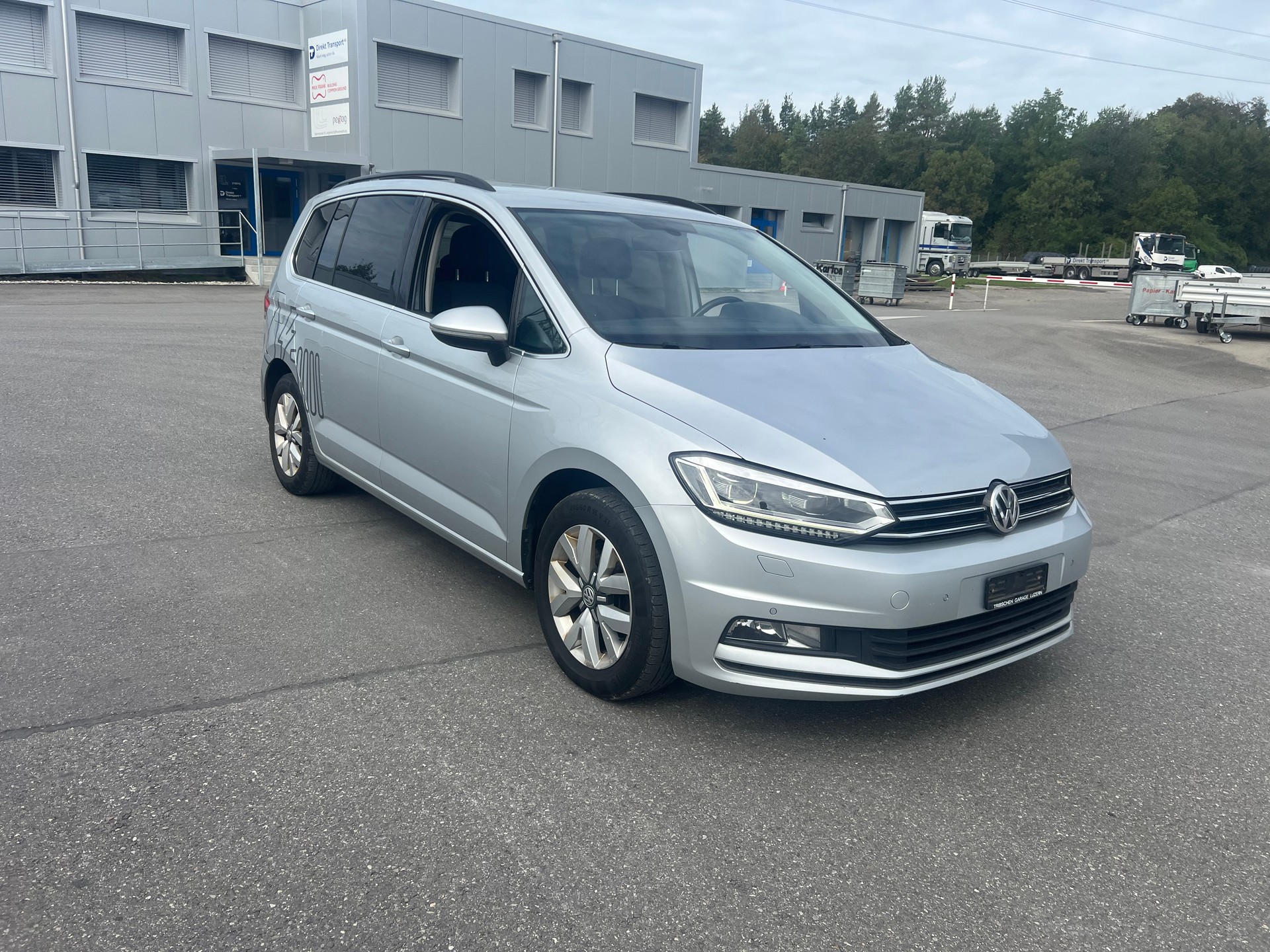 VW Touran 1.6 TDI BlueMotion Technology Sound DSG-image-1