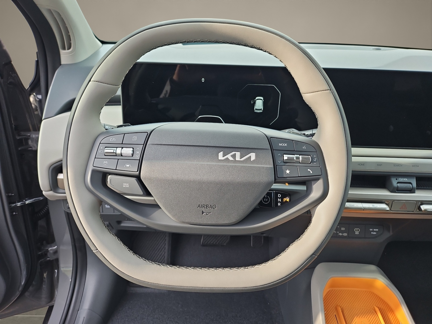 KIA EV3 81 kWh Earth+-image-12