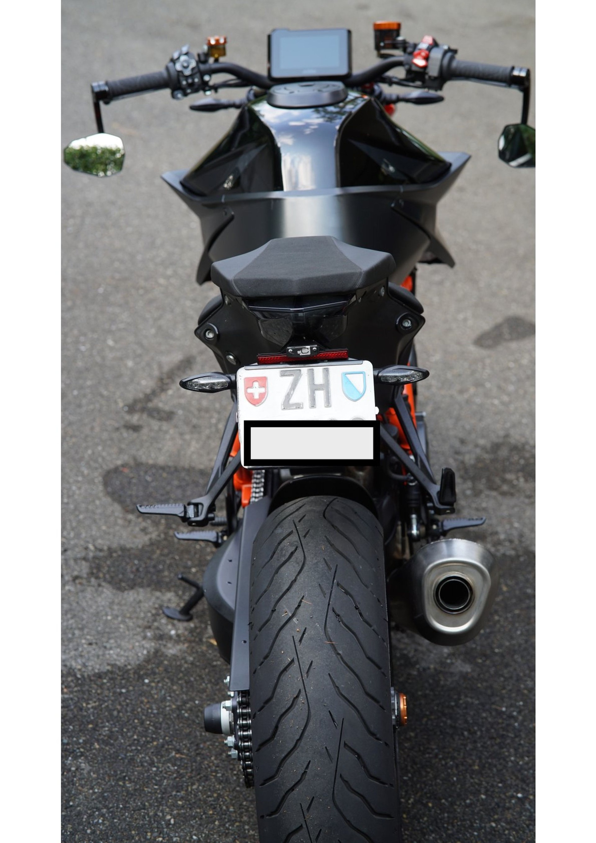 KTM 1290 Super Duke R-image-4