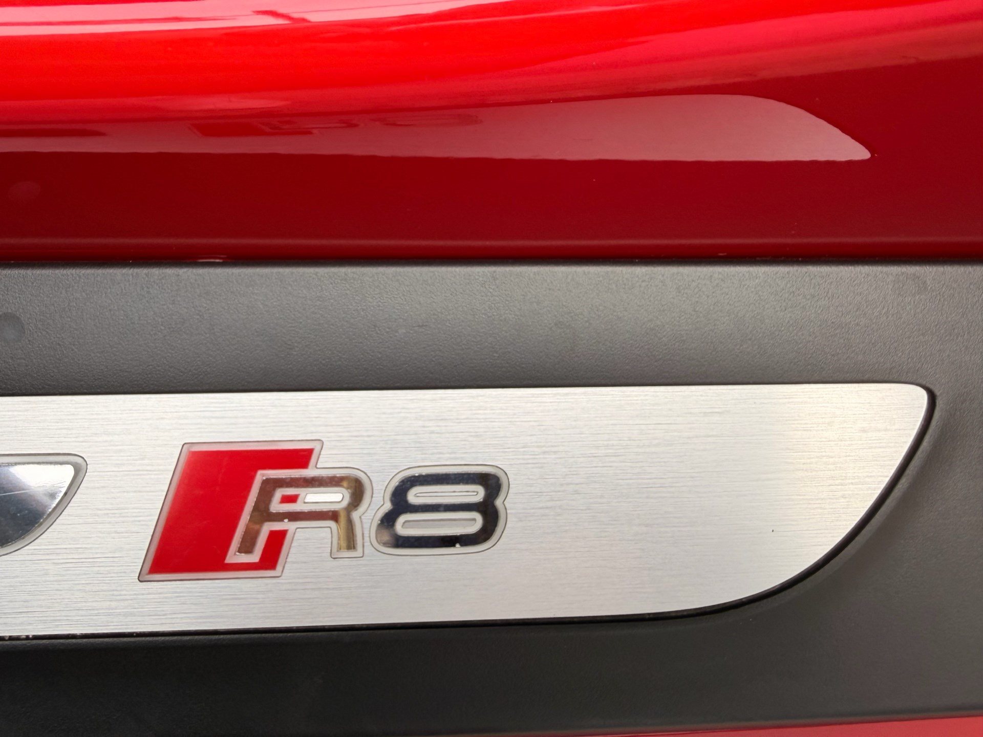 AUDI R8 COUPE 5.2 FSI QUATTRO PERFORMANCE *** 5 JAHRE AUD WERKSGARANTIE & FRISCH AB AUDI SERVICE ***-image-26