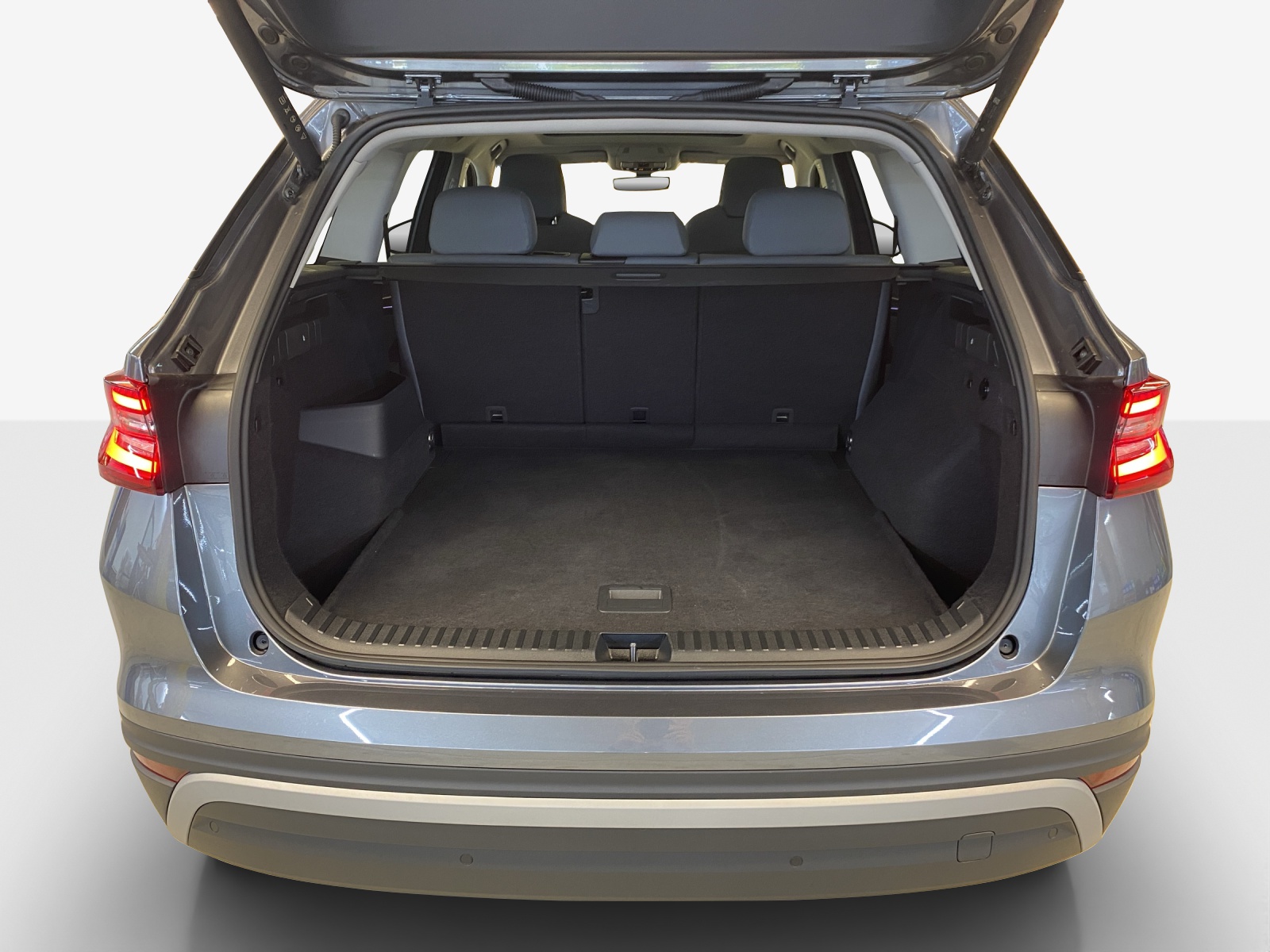 SKODA Kodiaq Selection 1.5 TSI 150PS 7DSG-image-12