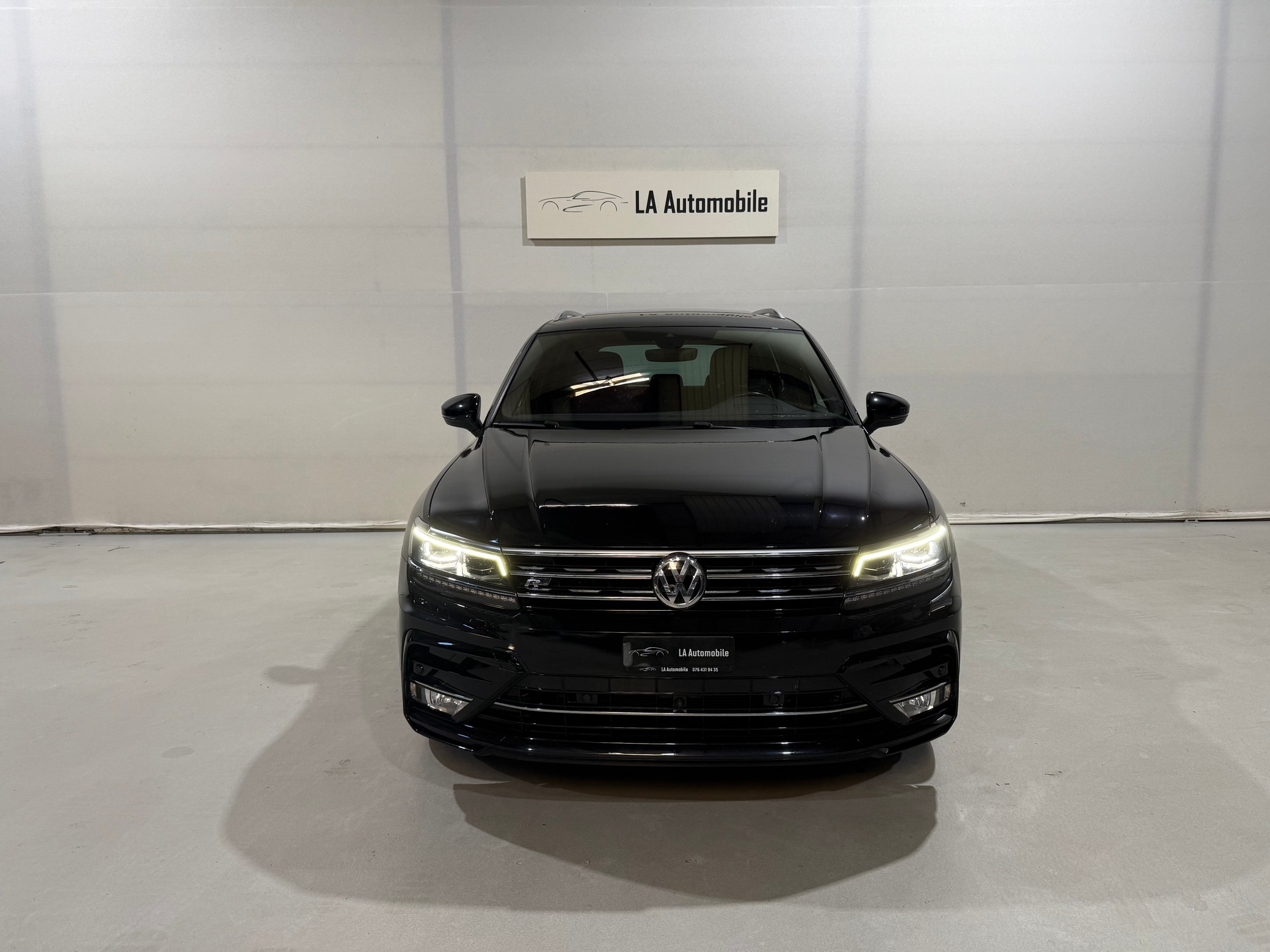 VW Tiguan 2.0TSI R Line Highline 4Motion DSG-image-3