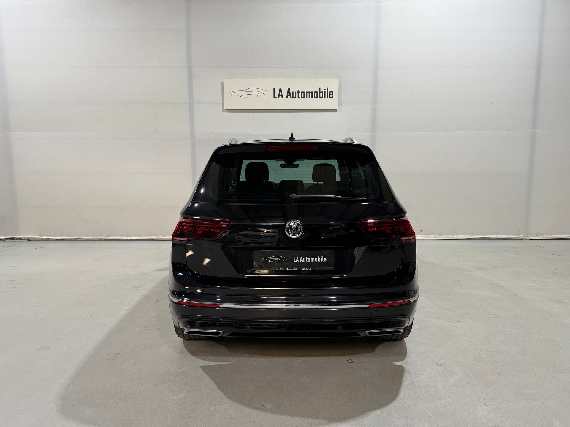 VW Tiguan 2.0TSI R Line Highline 4Motion DSG-image-7