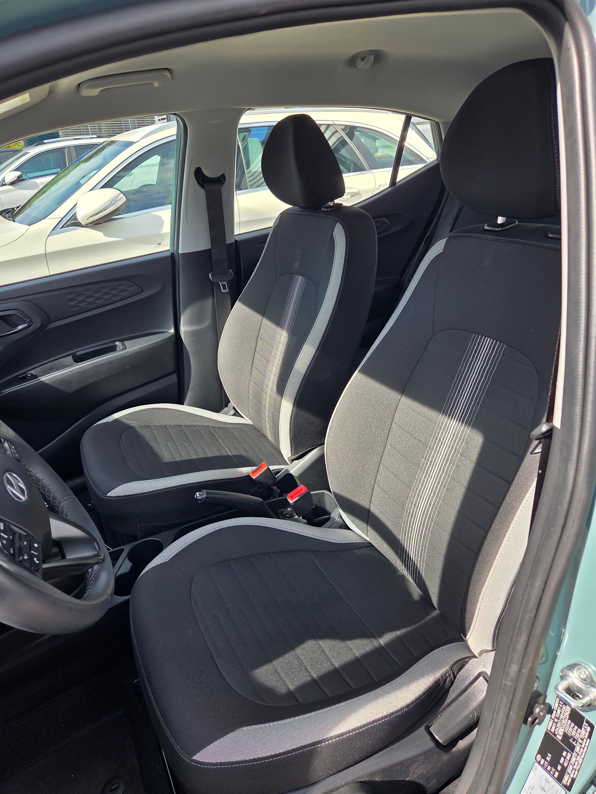 HYUNDAI i10 1.0 Origo-image-8