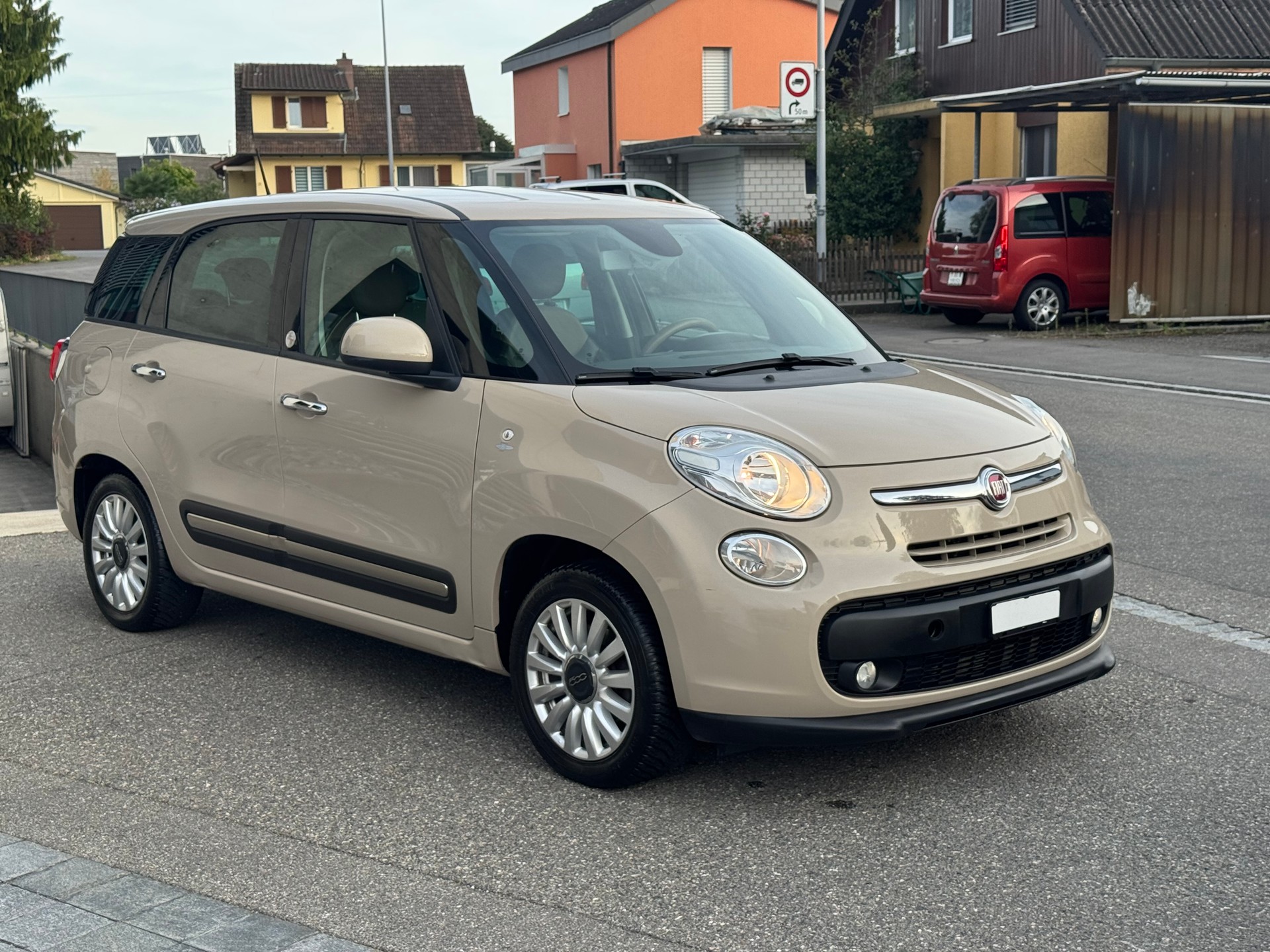 FIAT 500L Living 1.3 JTD Lounge Dualogic-image-1