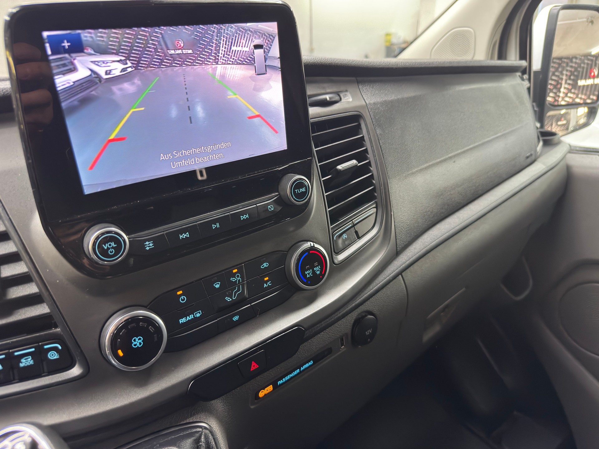 FORD Transit Custom Van 280 L1H1 Trend-image-5