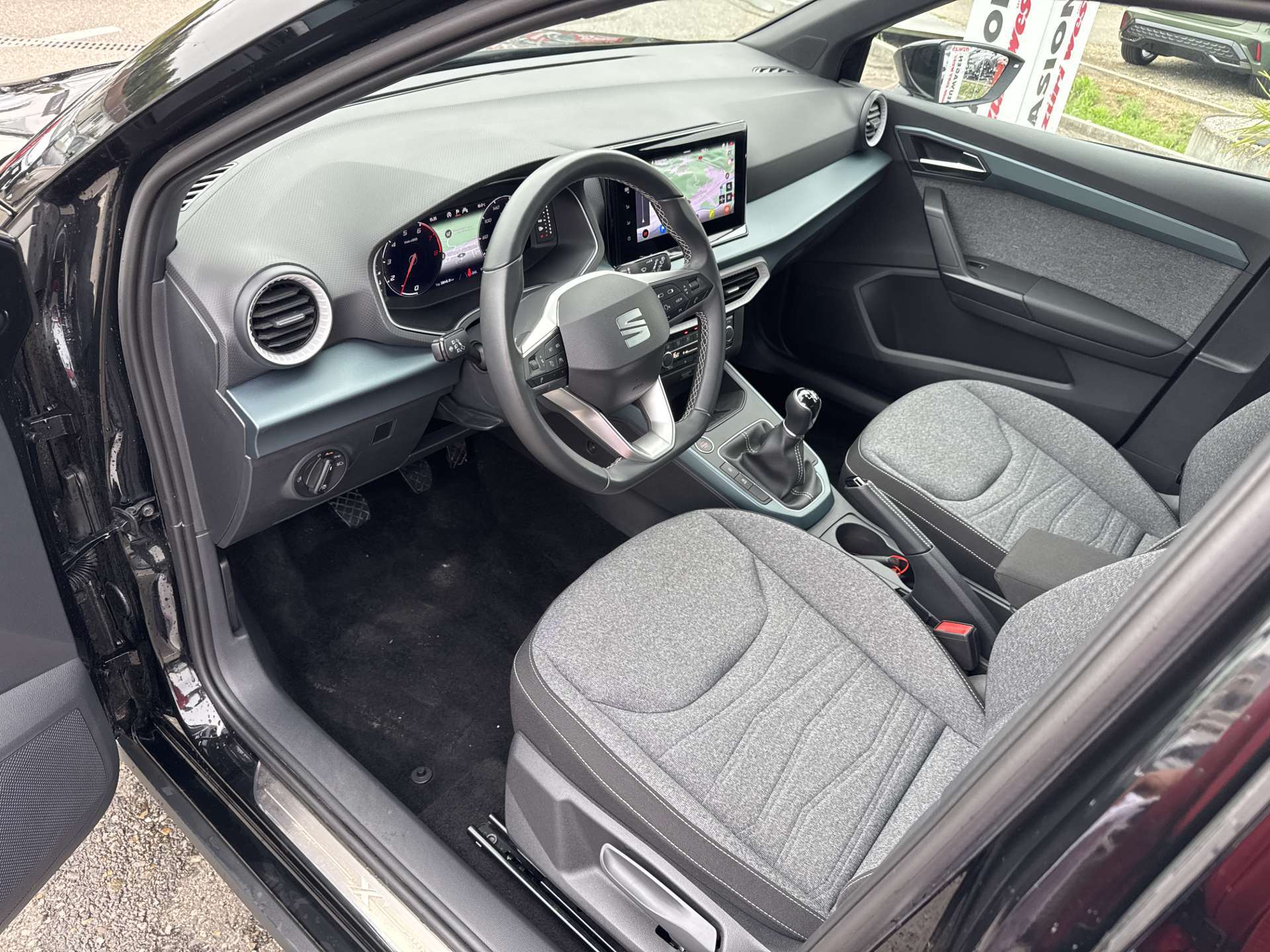 SEAT Arona 1.0 TSI Eco X-Perience Top-Preis-image-5