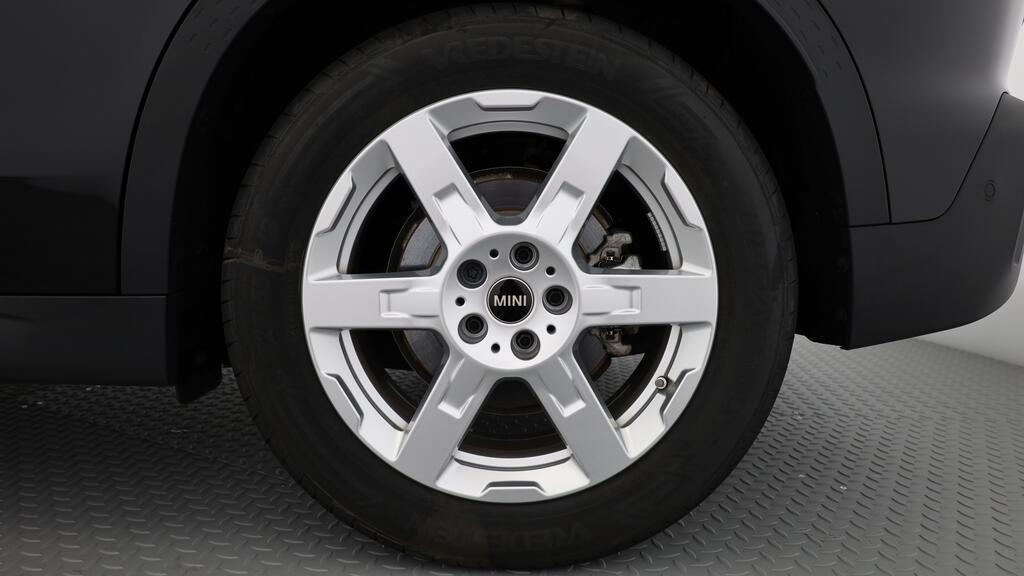 MINI Countryman E-image-9