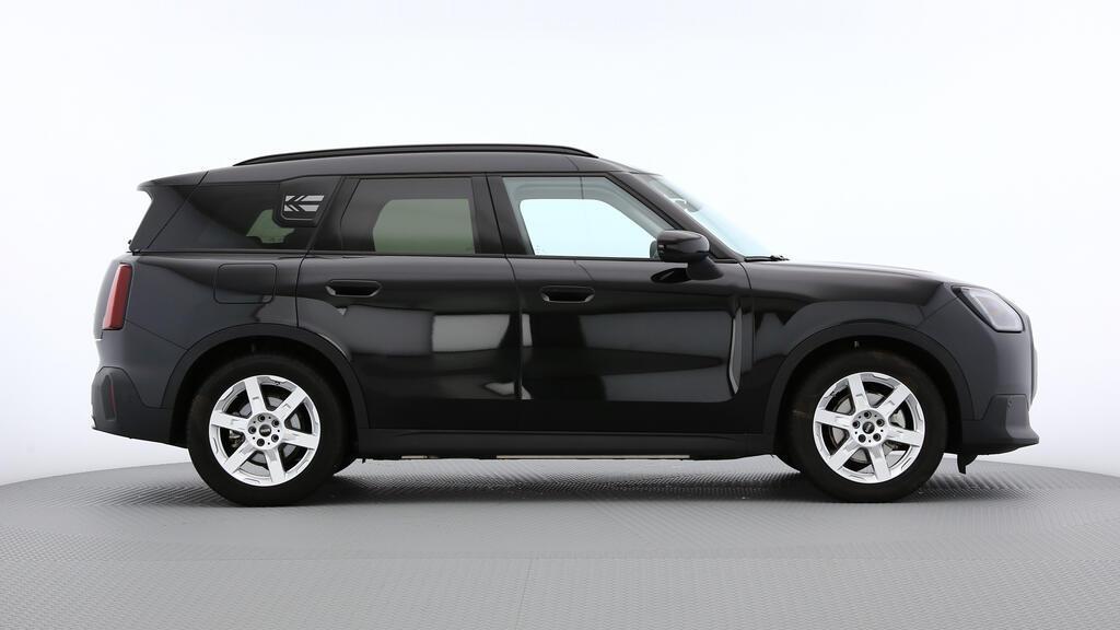 MINI Countryman E-image-2