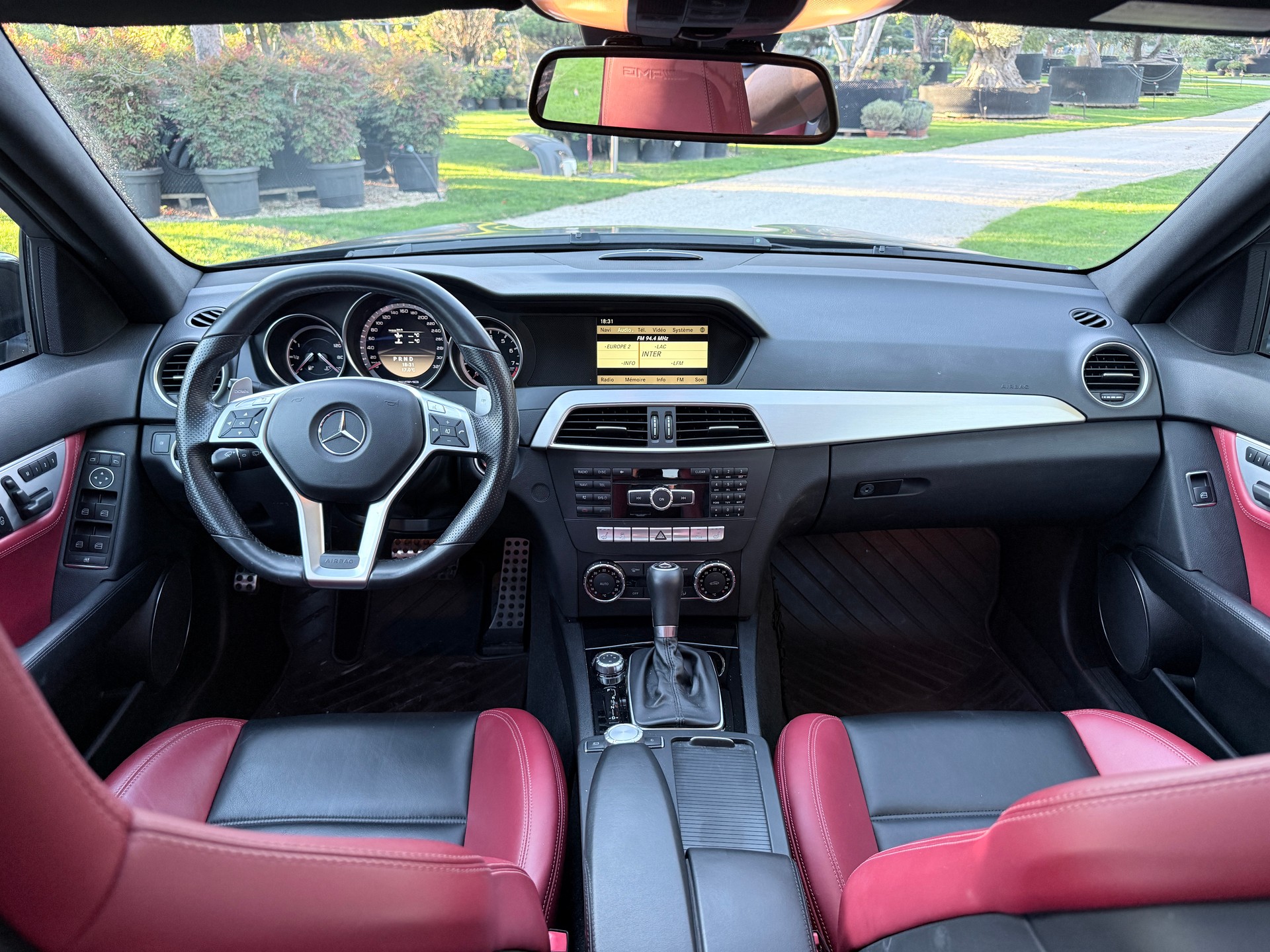 MERCEDES-BENZ C 63 AMG Avantgarde Speedshift MCT-image-8