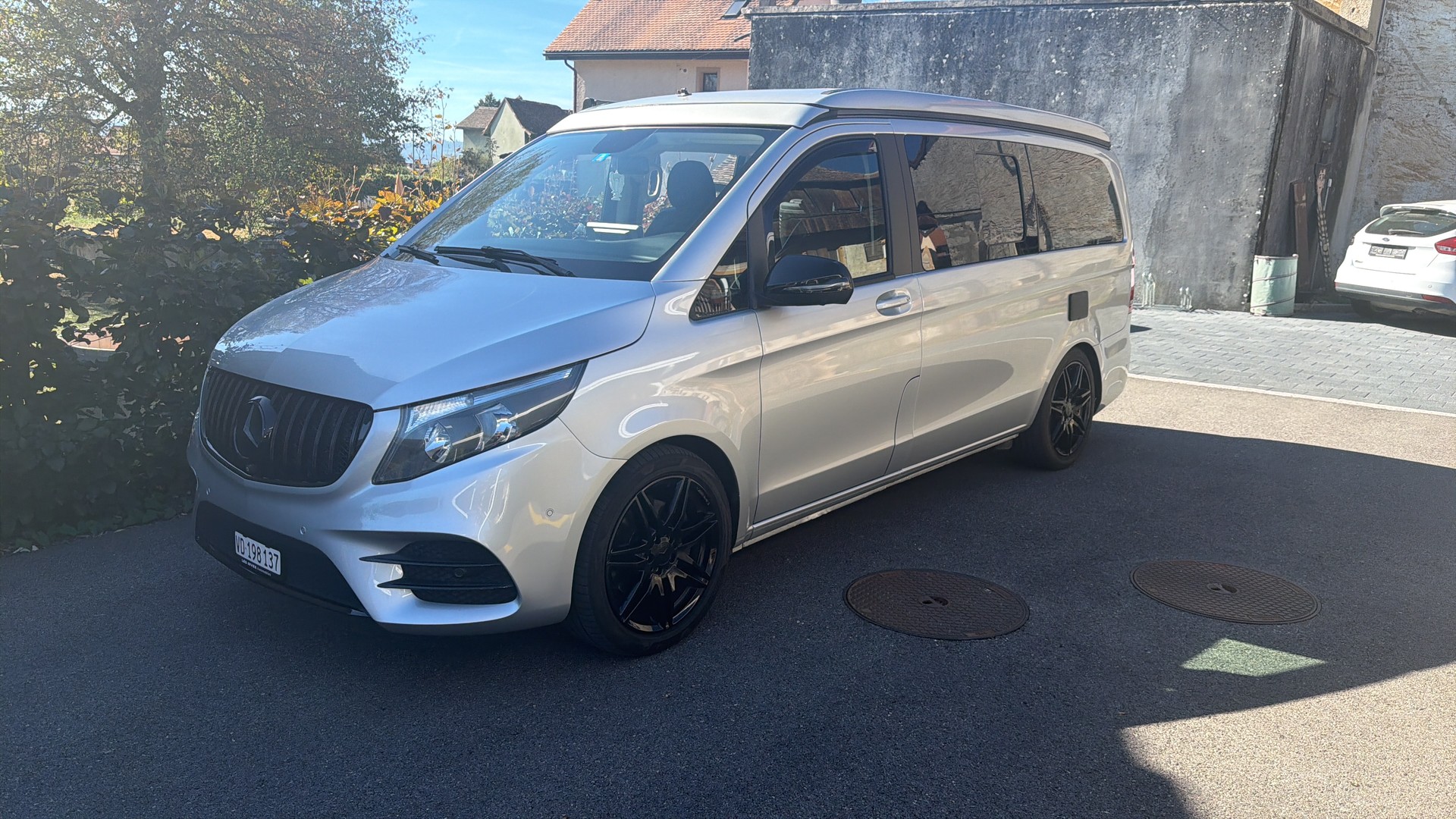 MERCEDES-BENZ 250 d-image-0