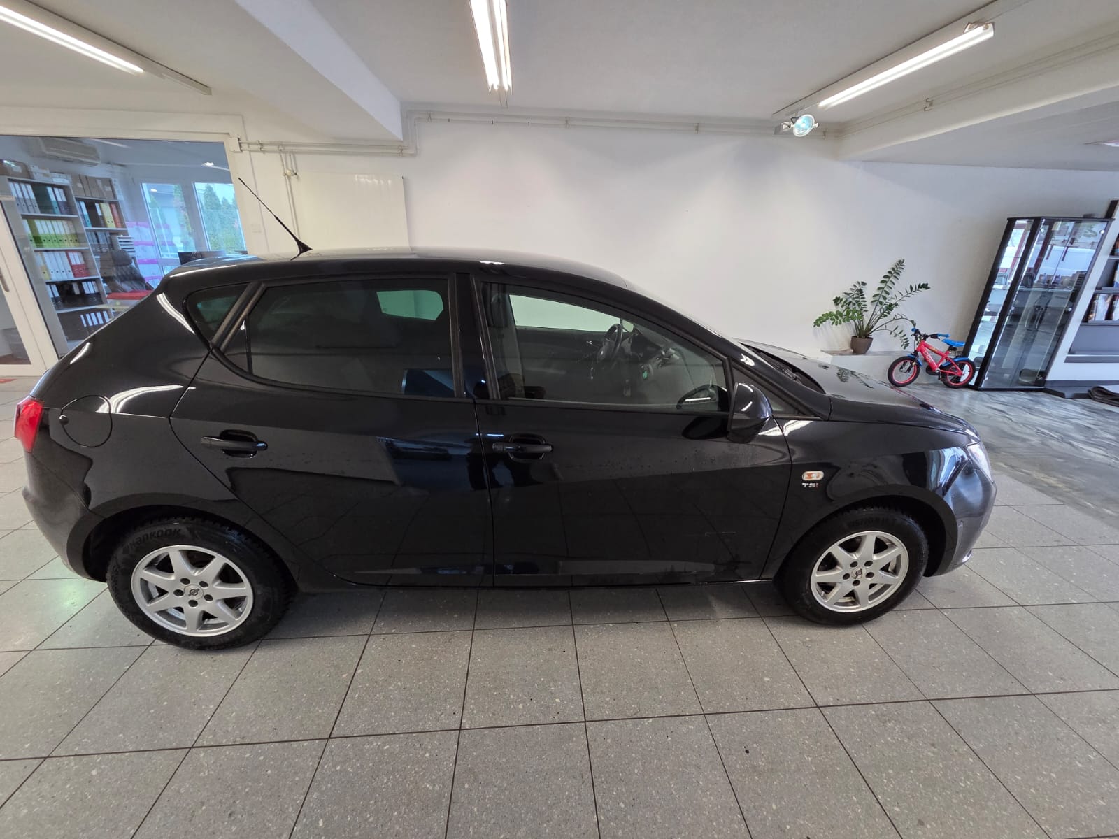 SEAT Ibiza 1.2 TSI Style ITECH-image-3