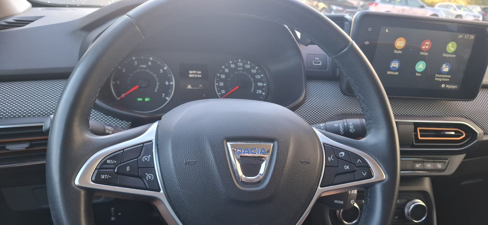 DACIA Sandero Stepway TCe 90 Comfort-image-8