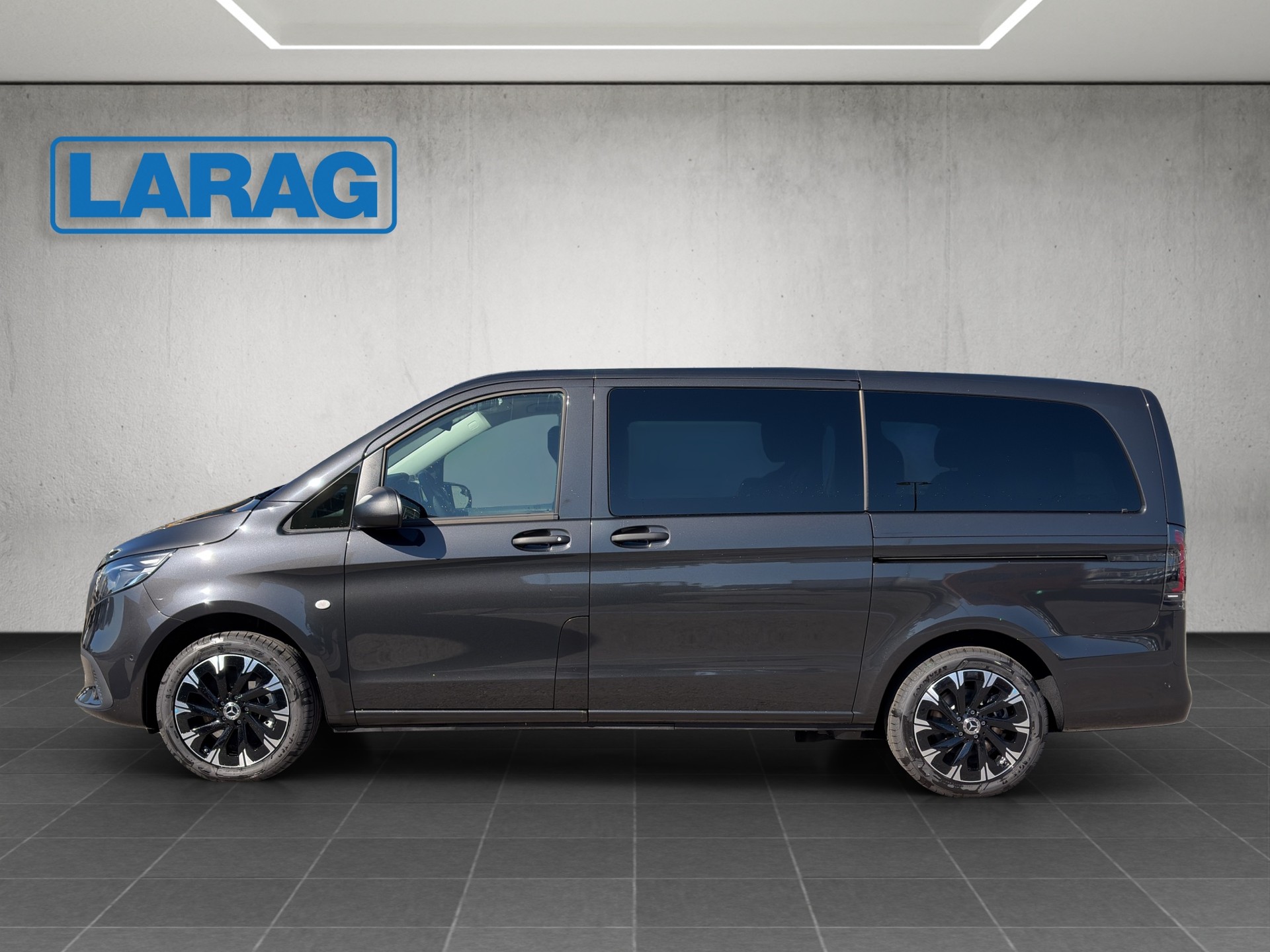 MERCEDES-BENZ Vito 116 CDI Tourer Select L FAMILY 4X4-image-1