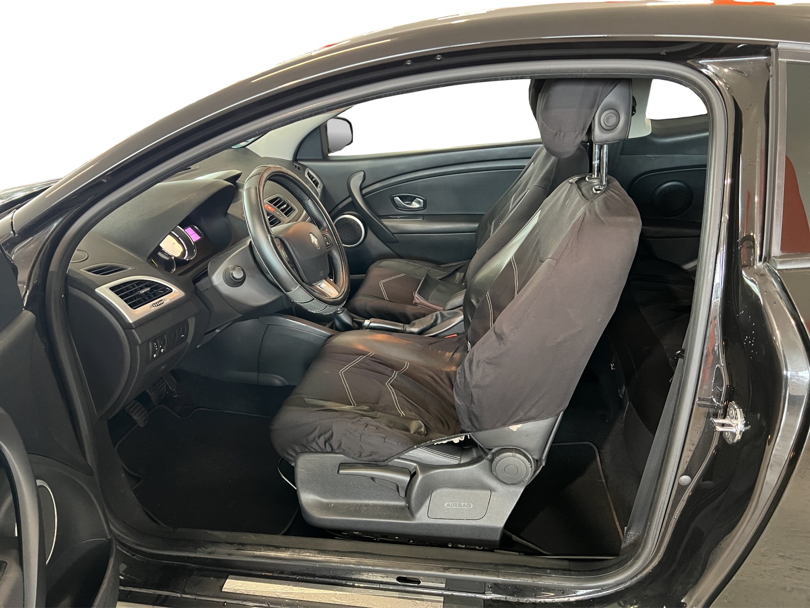 RENAULT Mégane Coupé 1.6 16V Dynamique-image-8