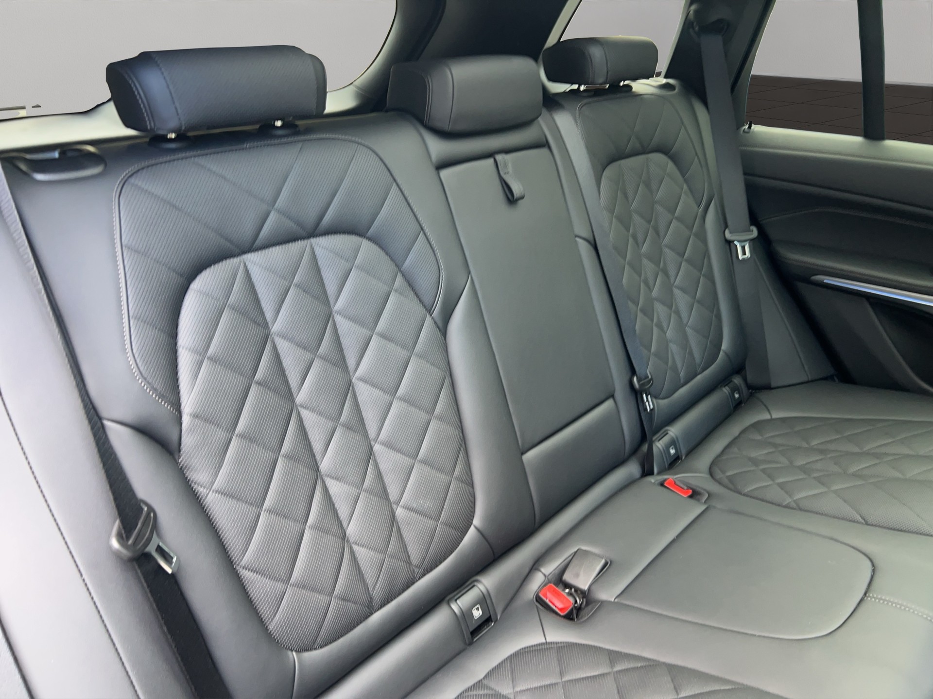 BMW X5 xDrive 50e M Sport Steptronic-image-22