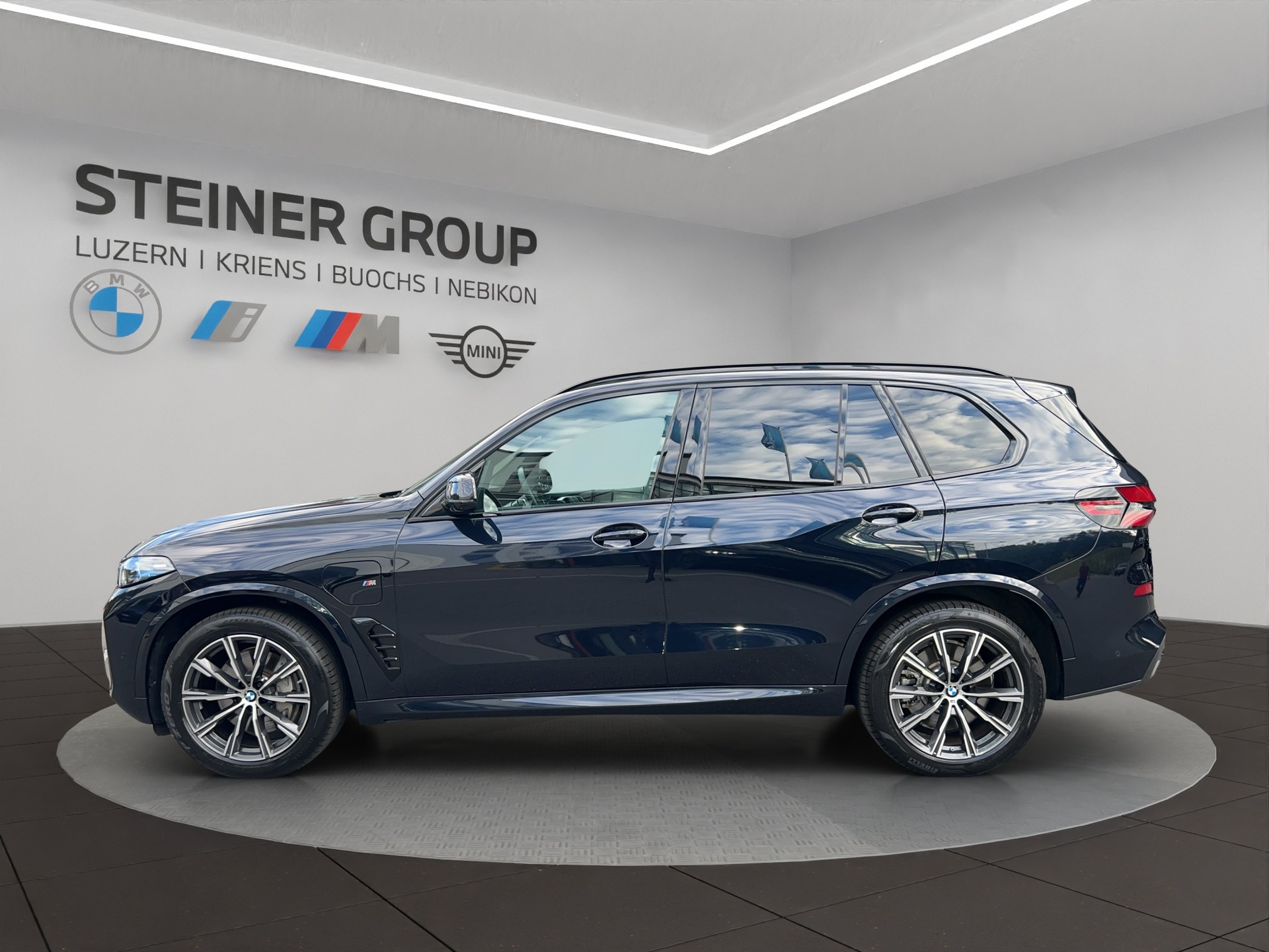 BMW X5 xDrive 50e M Sport Steptronic-image-8