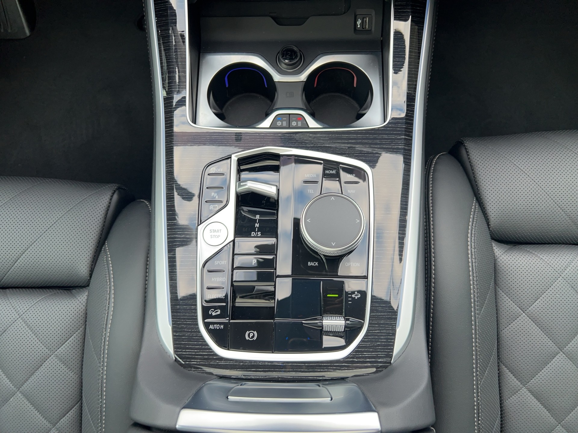 BMW X5 xDrive 50e M Sport Steptronic-image-17