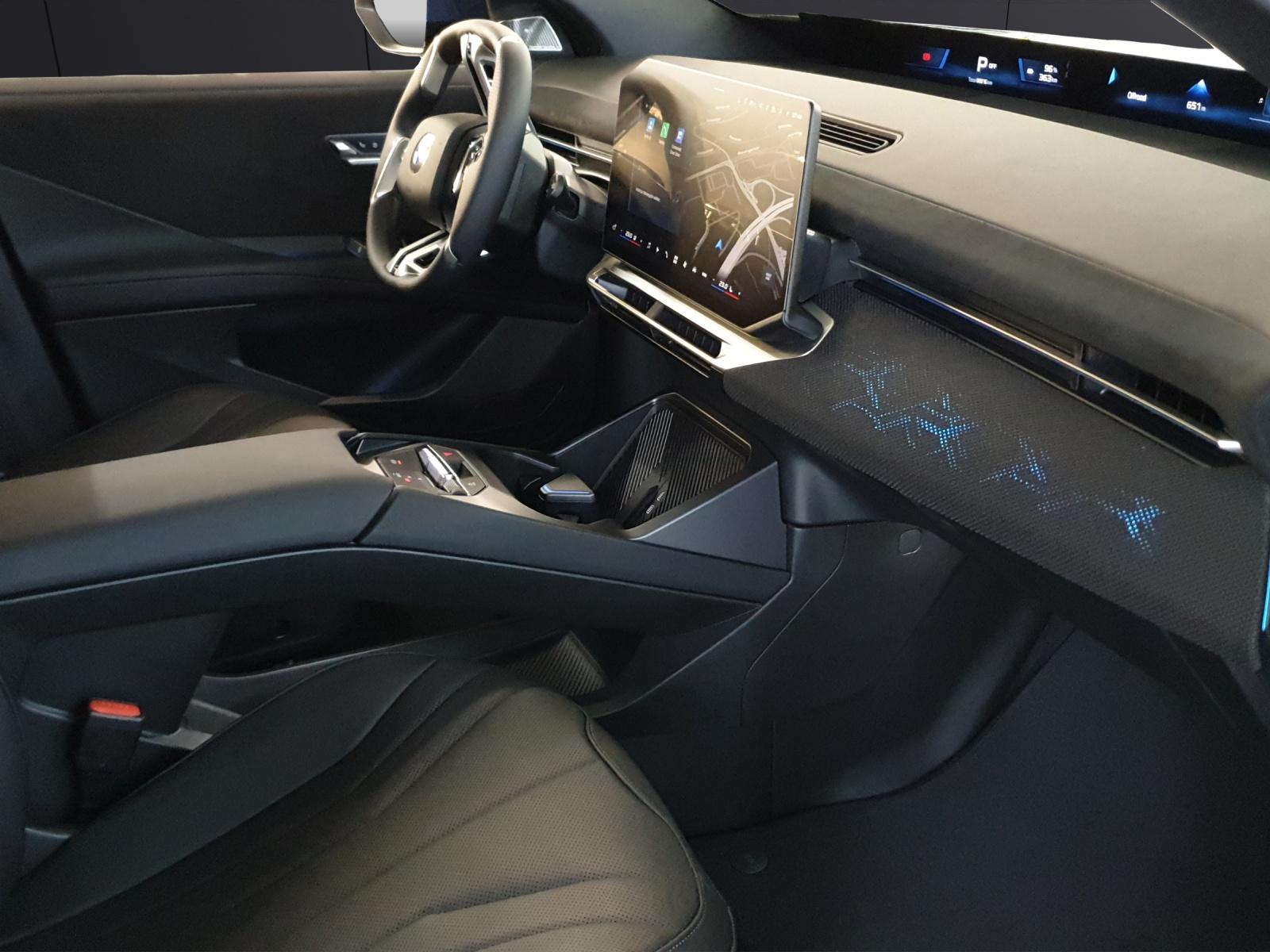 BMW iX3 40-image-14