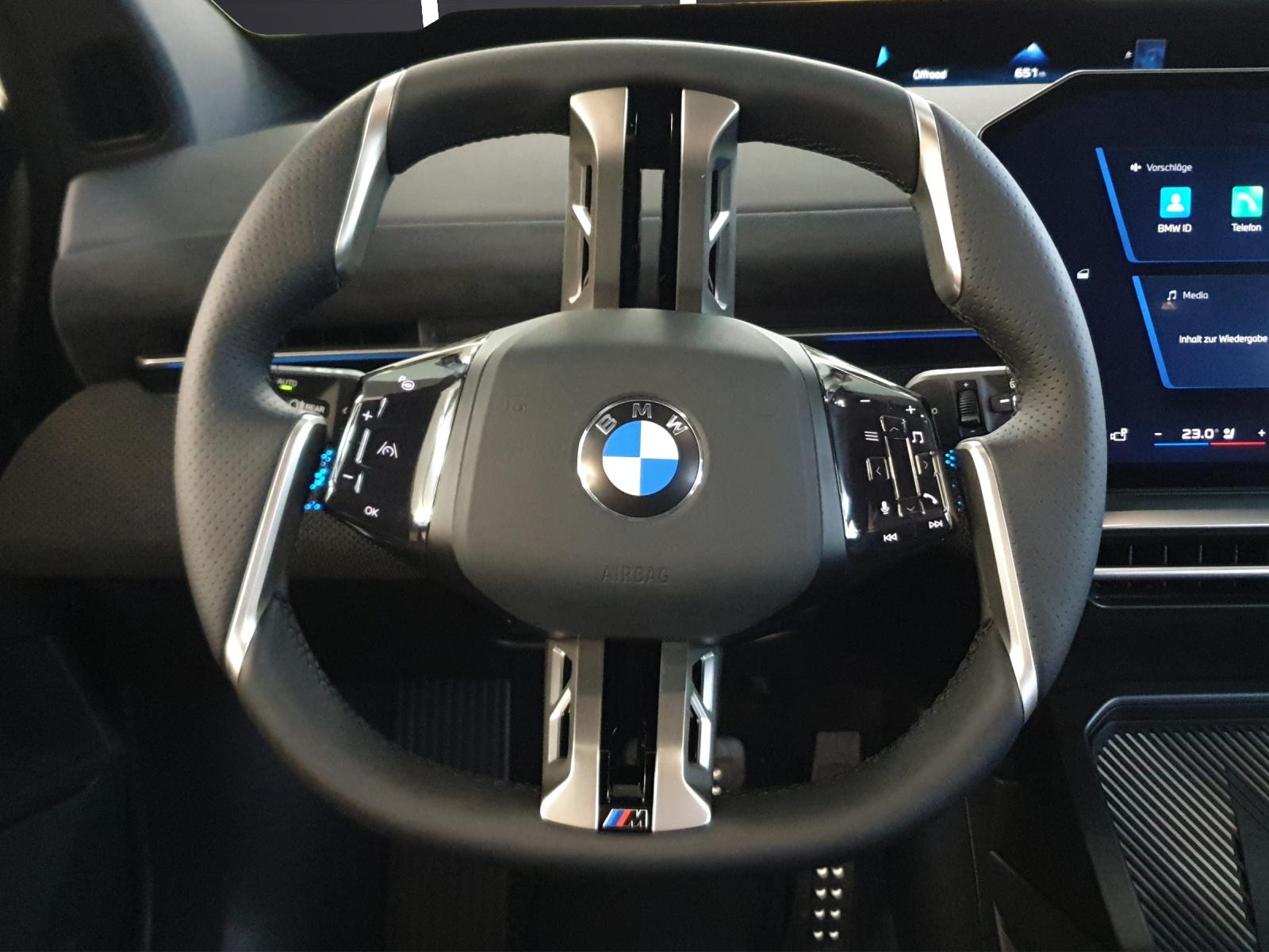 BMW iX3 40-image-18
