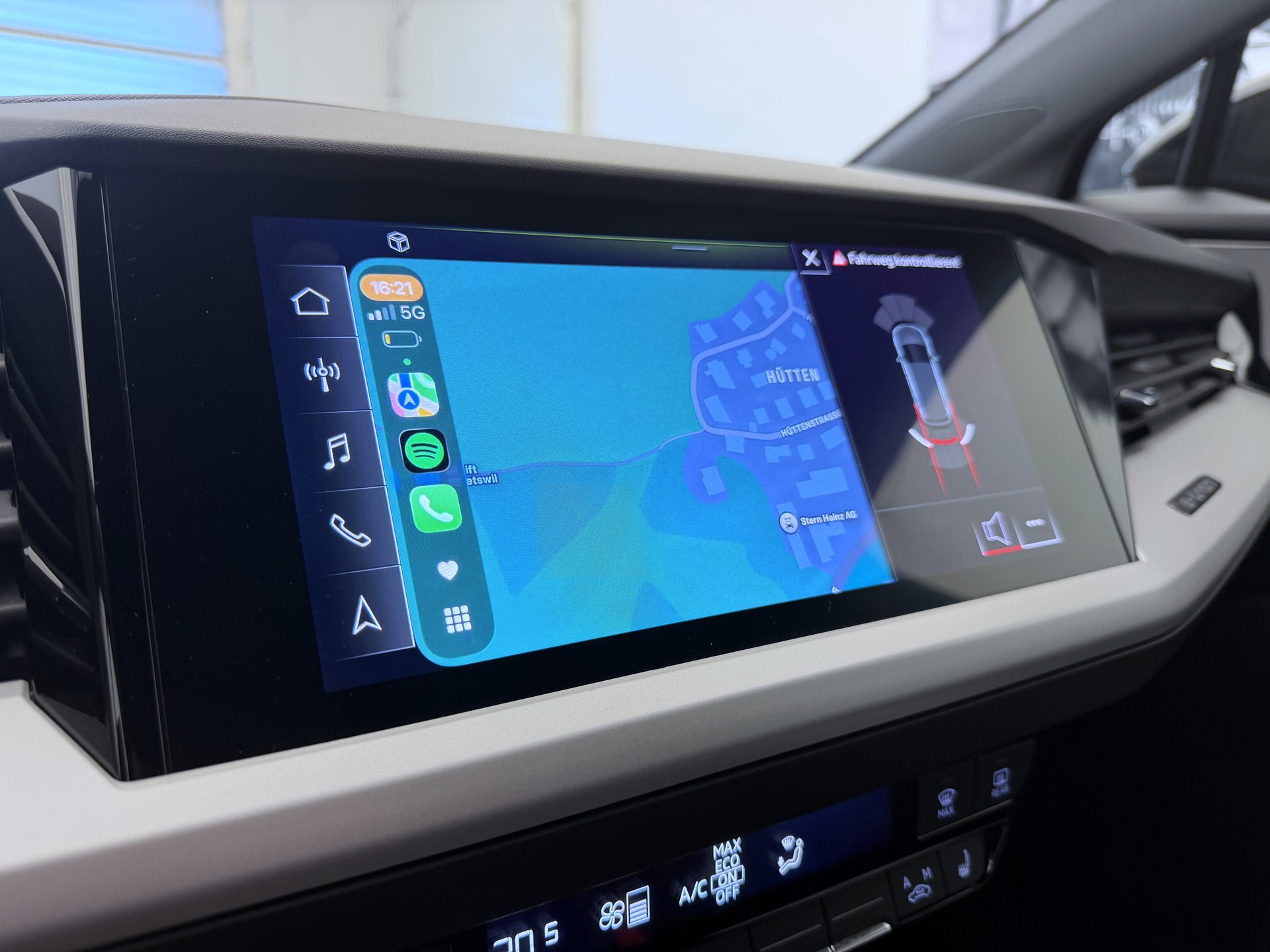 AUDI Q4 e-tron 35-image-15