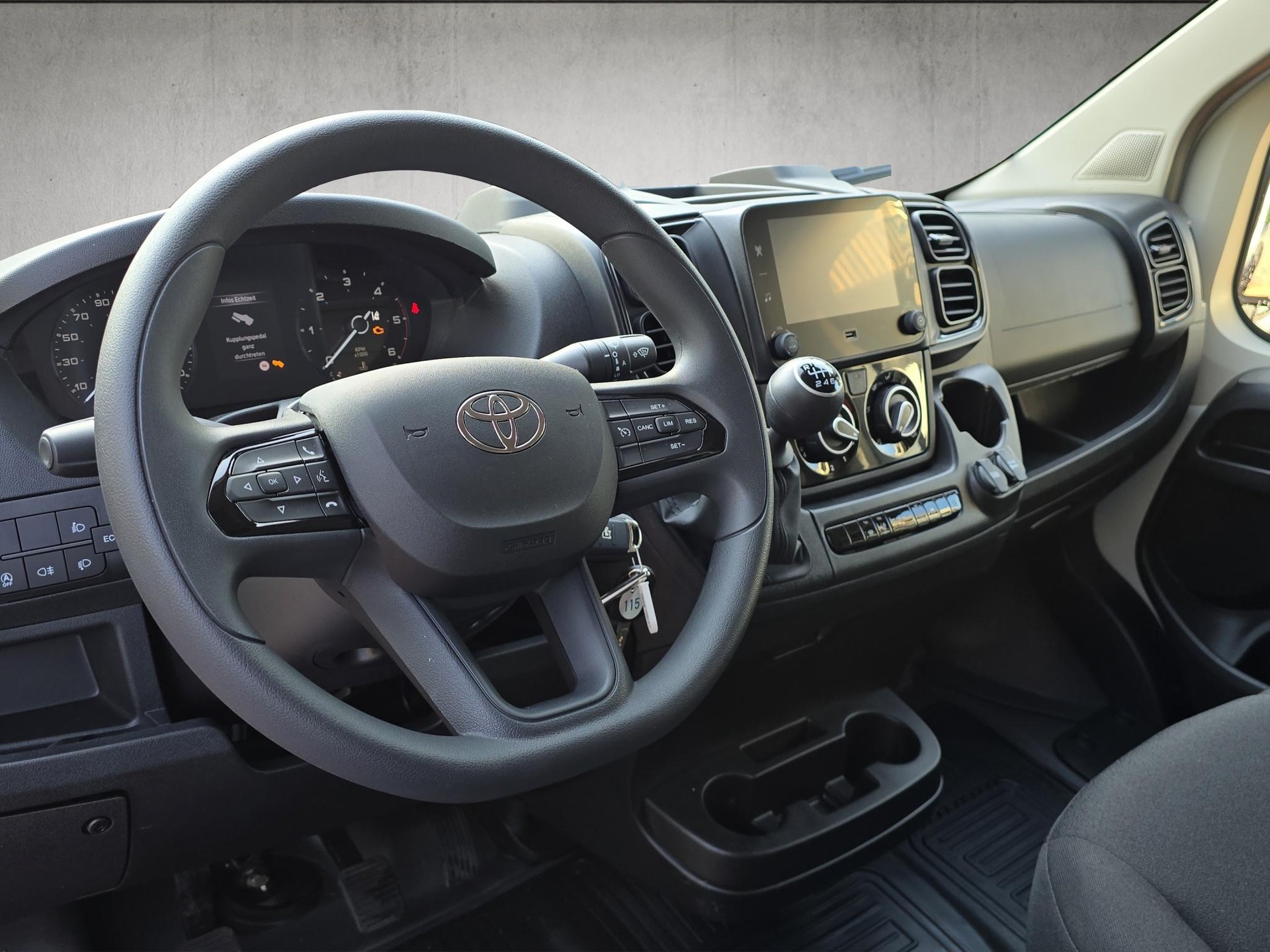 TOYOTA PROACE MAX Van 3.5 L3H2 2.2 D Active Heavy-image-10