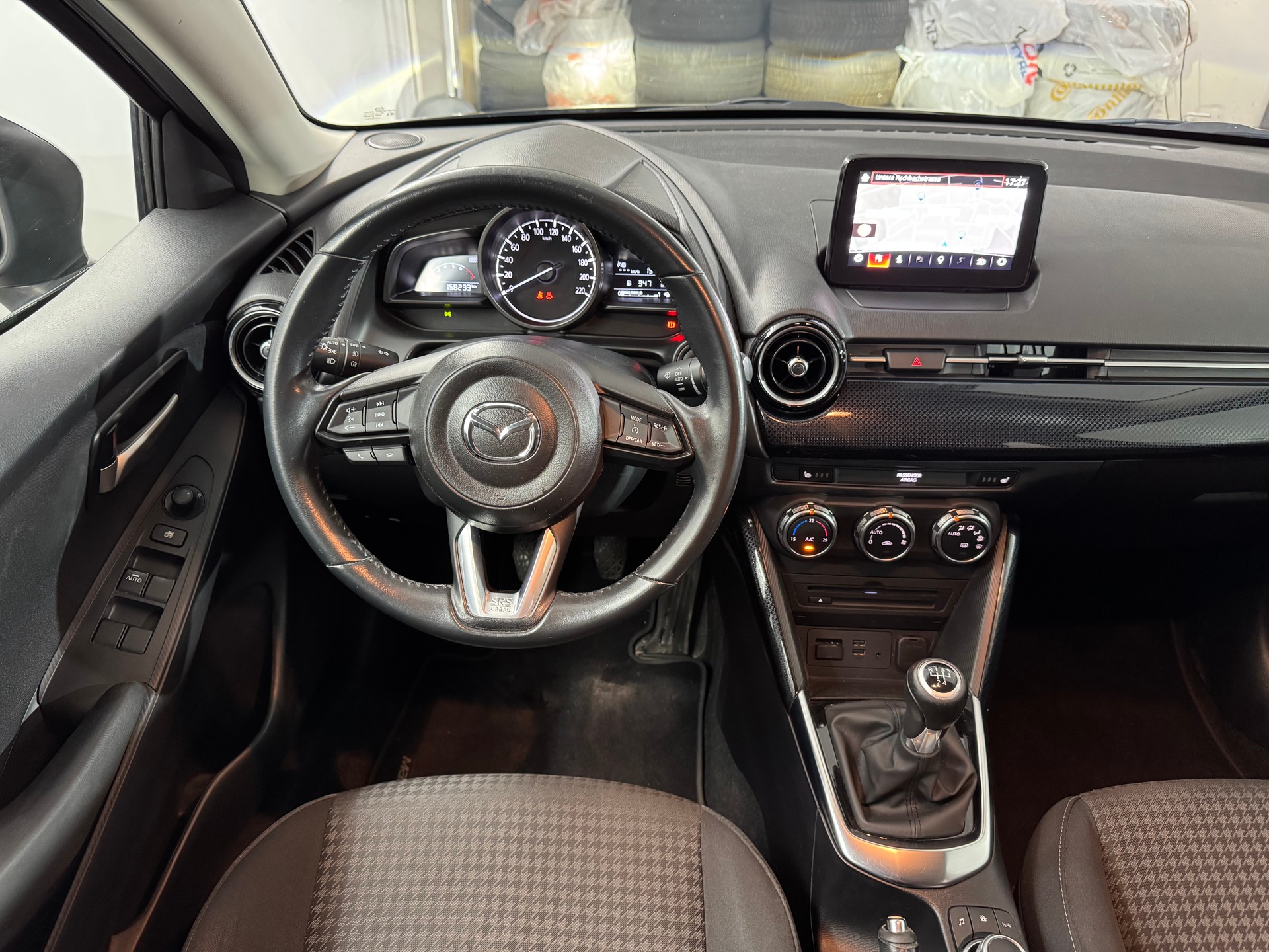 MAZDA 2 SKYACTIV-G 90 Ambition-image-6