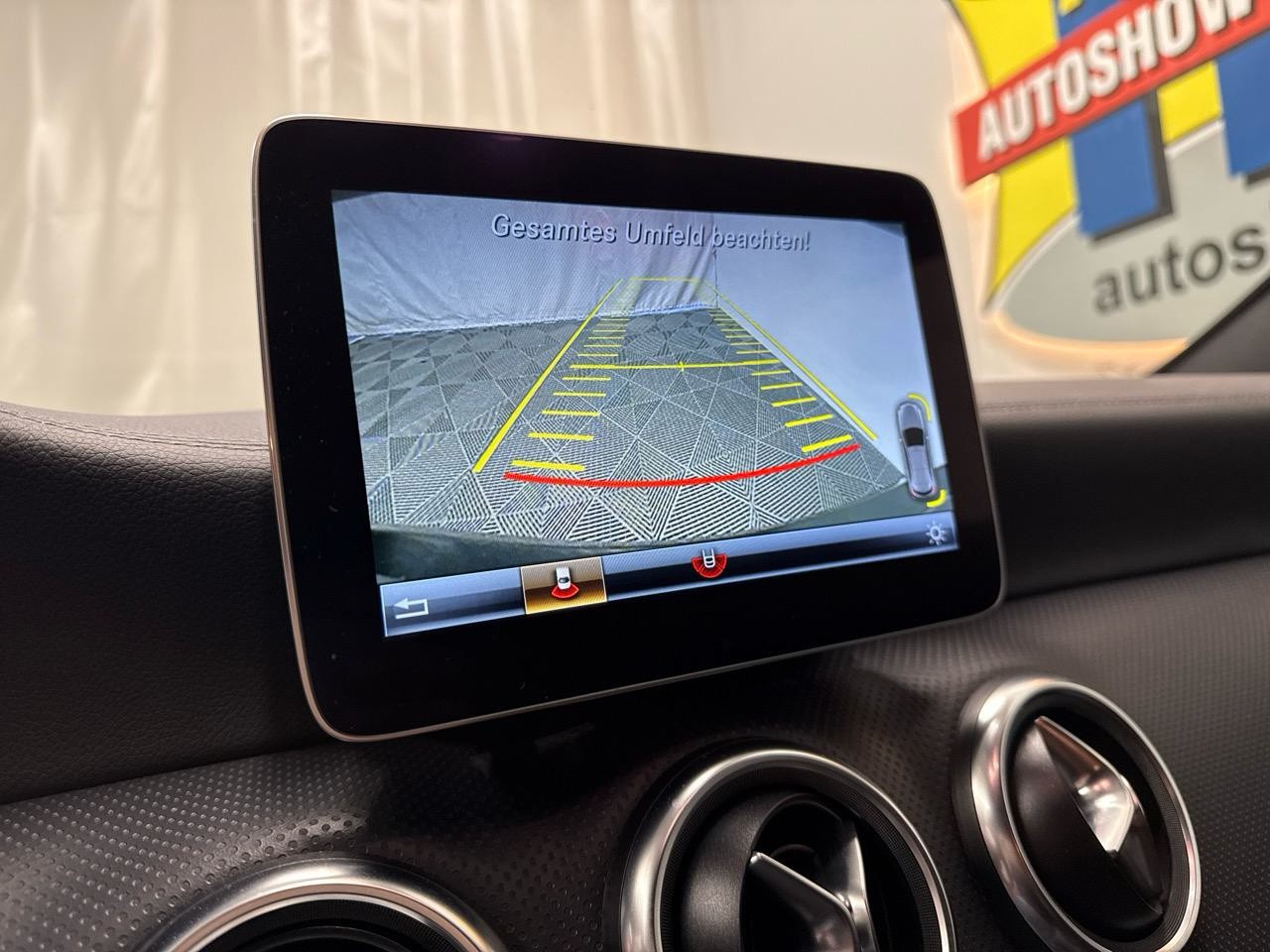 MERCEDES-BENZ A 200 7G-DCT-image-6