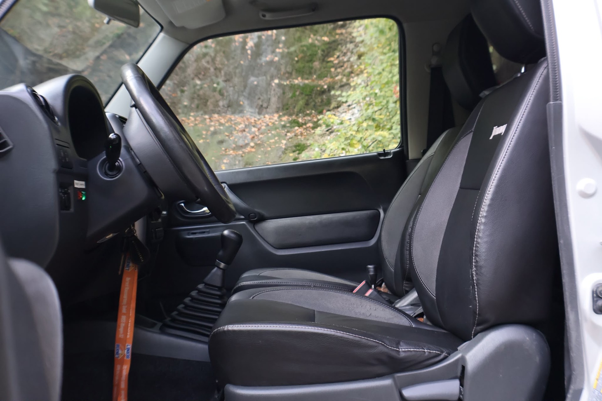 SUZUKI Jimny 1.3 16V GL Top Sergio Cellano-image-9