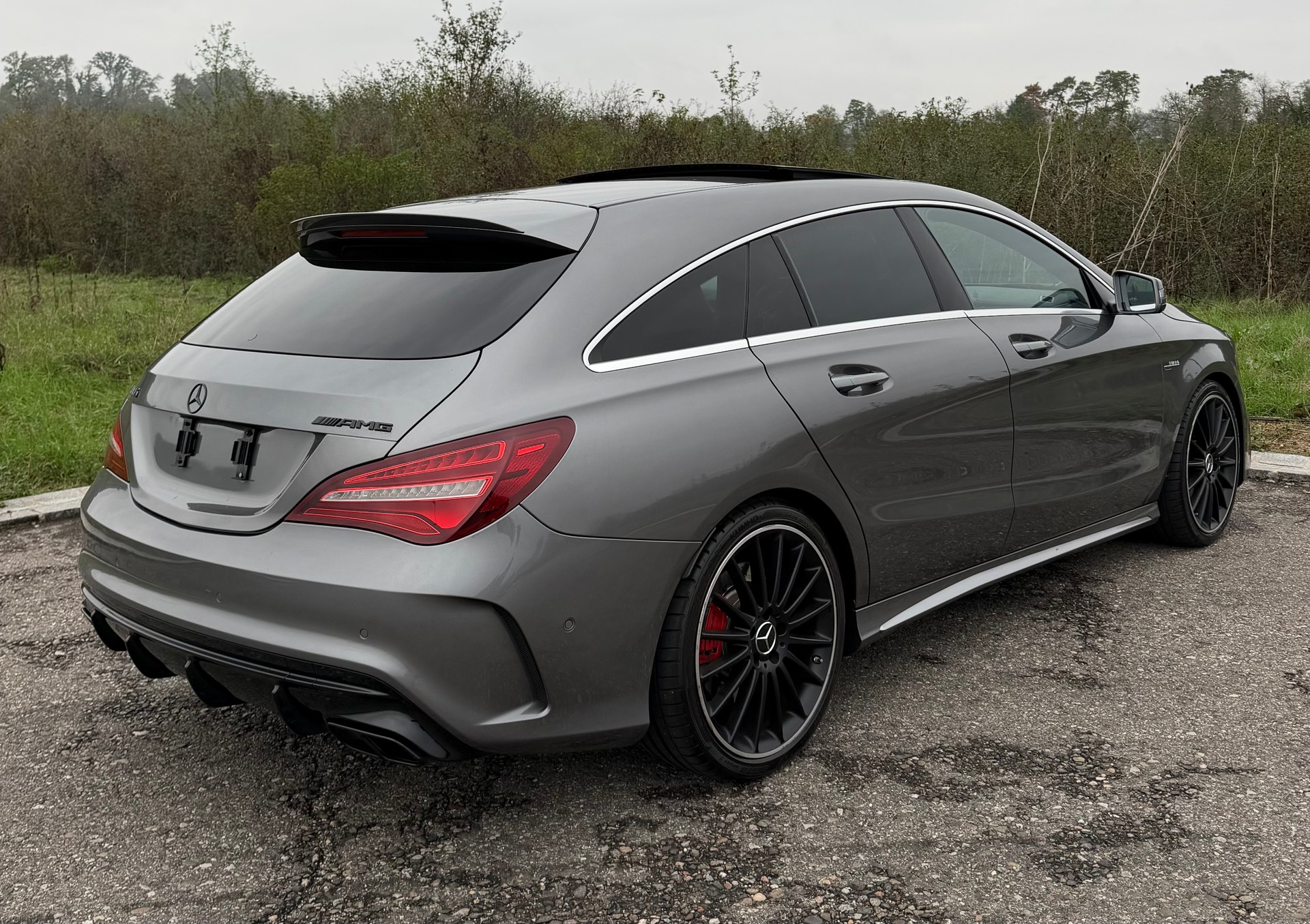 MERCEDES-BENZ CLA 45 AMG 4m-image-3