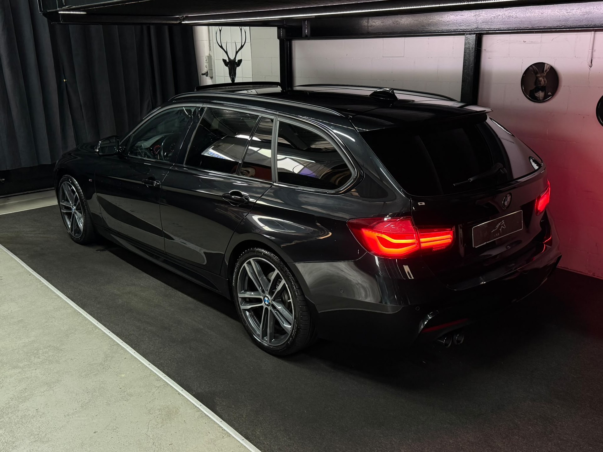 BMW 320d xDrive Touring Edition M Sport Steptronic | 1.Hand | CH- Auto |-image-6