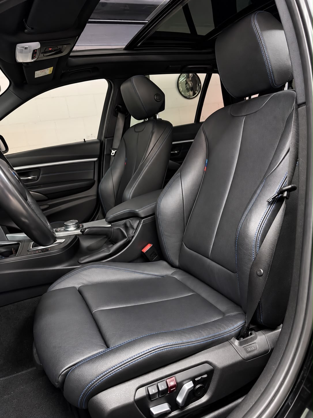 BMW 320d xDrive Touring Edition M Sport Steptronic | 1.Hand | CH- Auto |-image-13