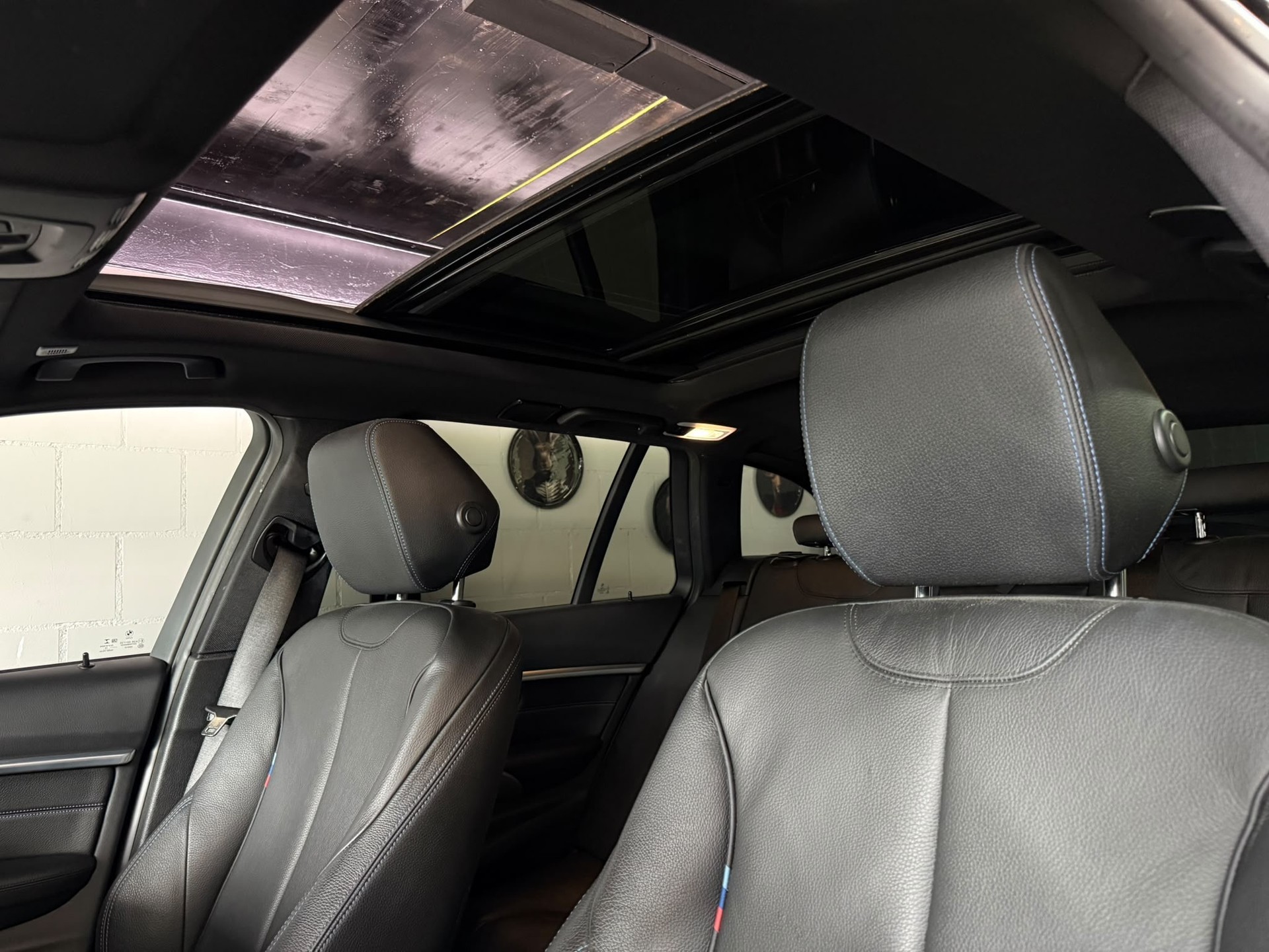 BMW 320d xDrive Touring Edition M Sport Steptronic | 1.Hand | CH- Auto |-image-12