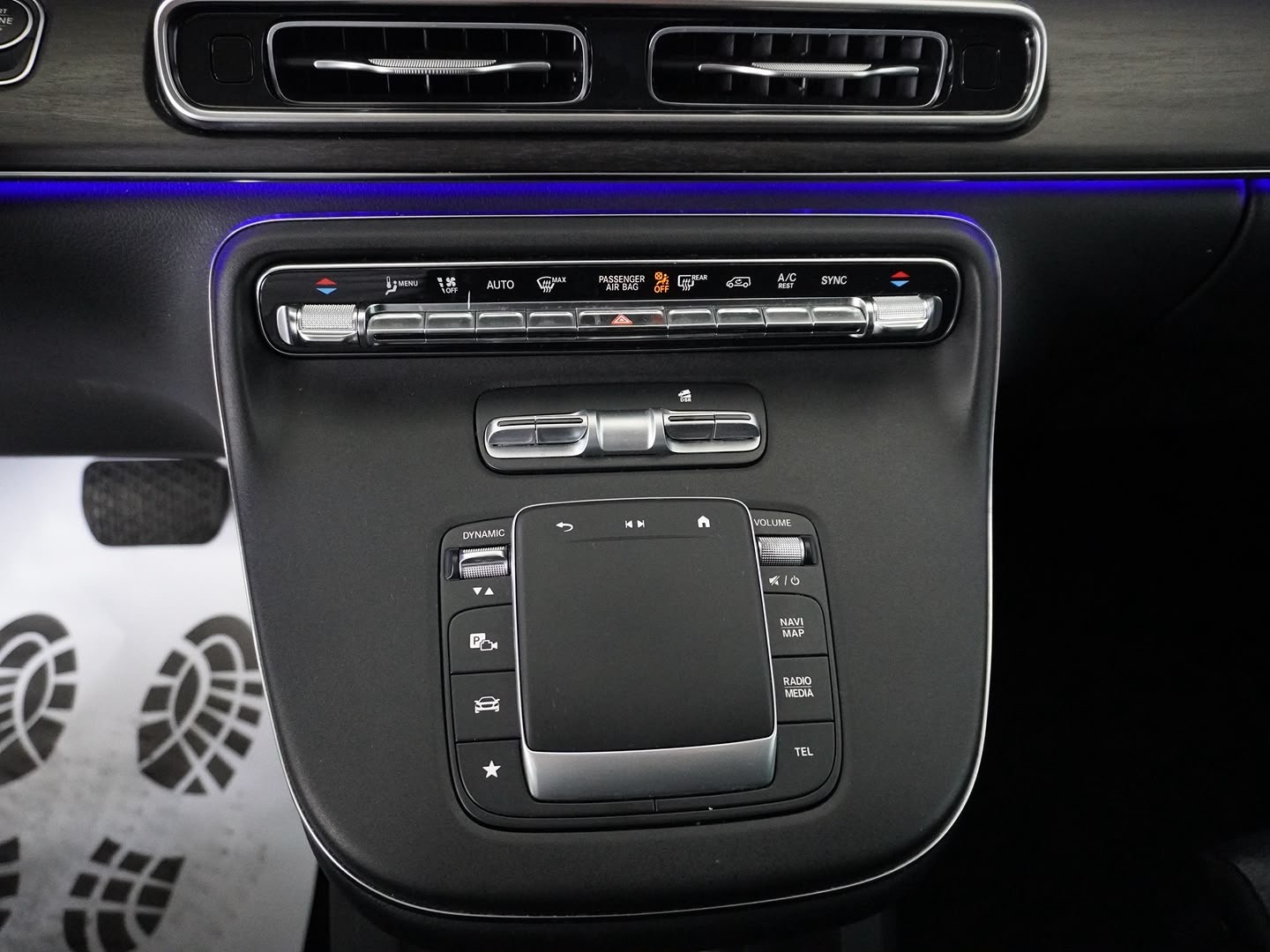 MERCEDES-BENZ V 250 d lang Avantgarde 4Matic G-Tronic *Facelift*-image-12
